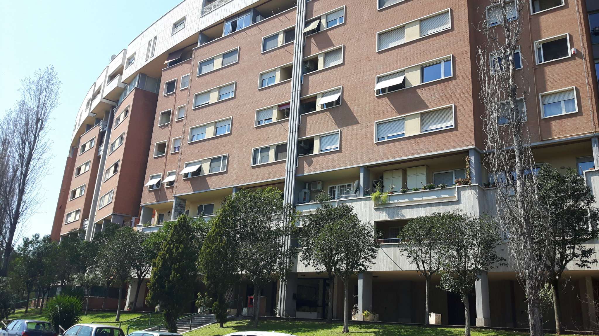  roma affitto quart: laurentina faro immobiliare srl
