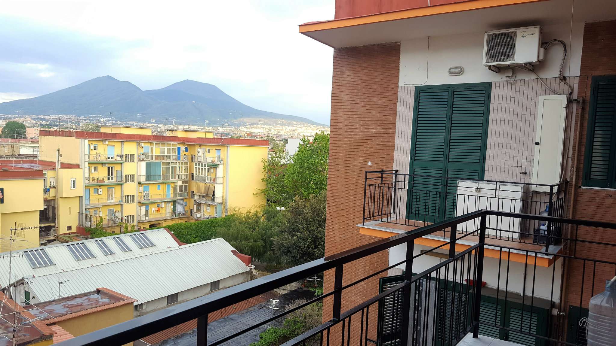 Appartamento NAPOLI vendita  BARRA Figurelle I.G.I. sas