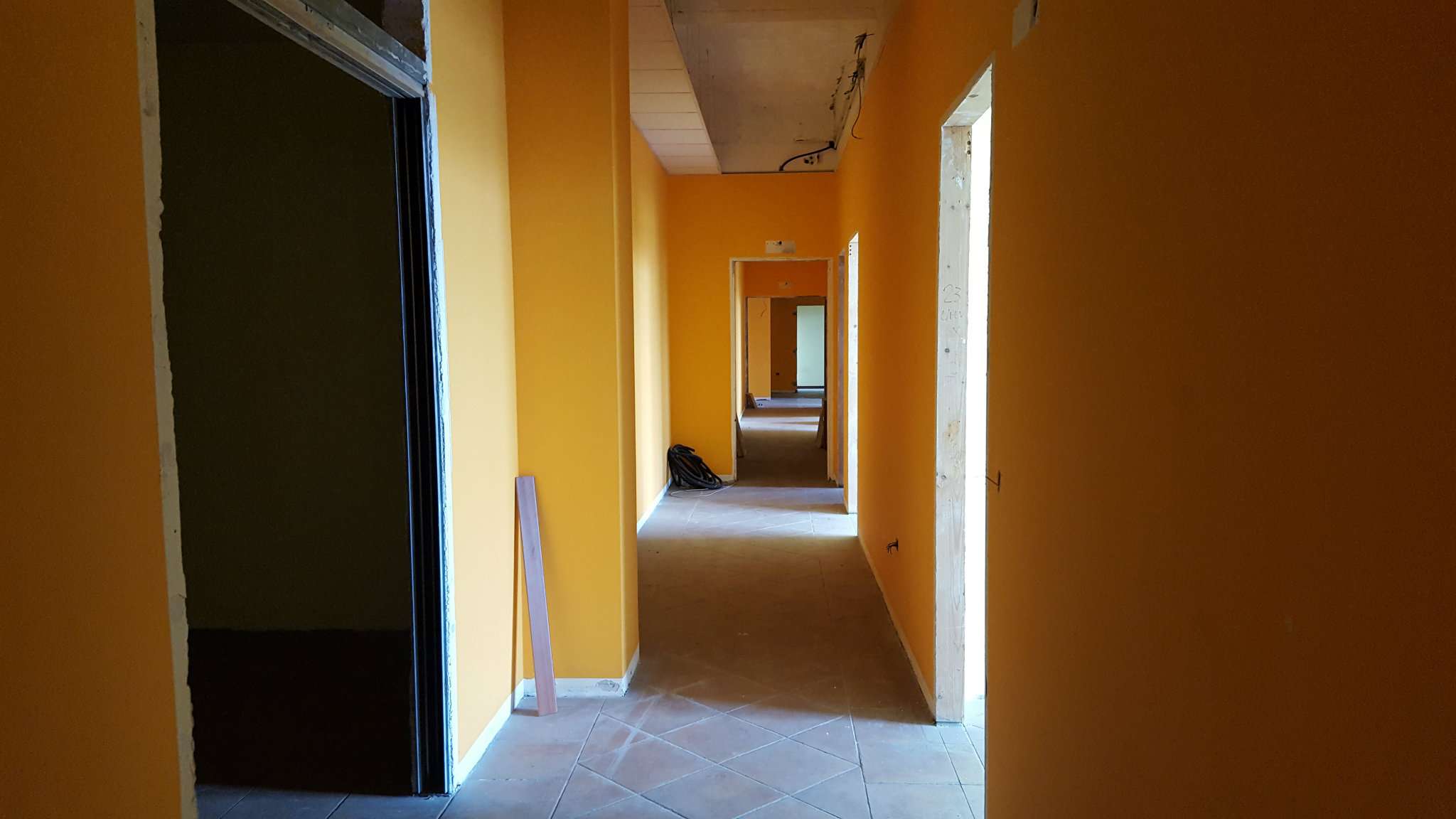 Ufficio - Loc.Com. NAPOLI vendita  PONTICELLI Ferrante Imparato I.G.I. sas
