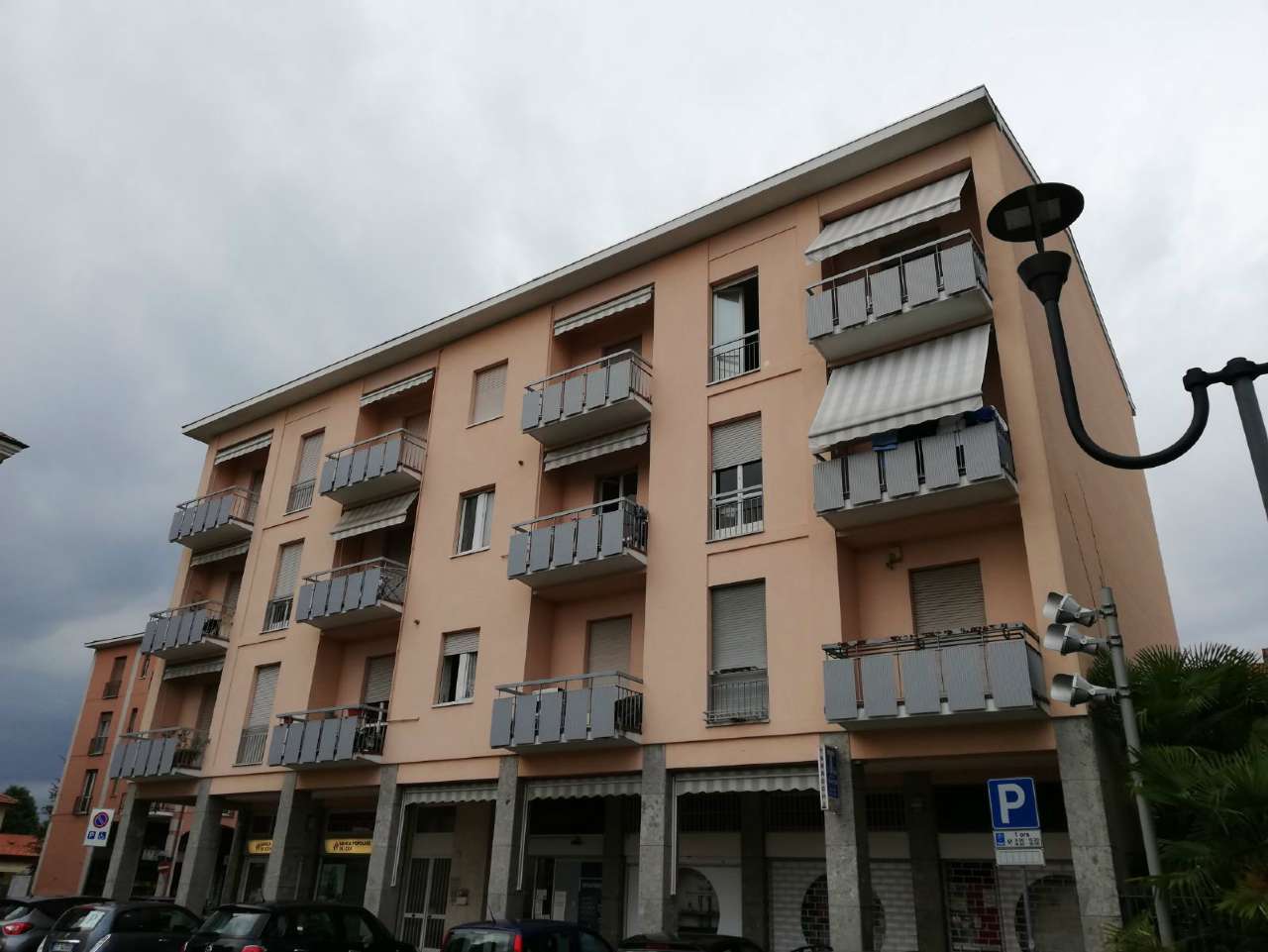 Appartamento GALLARATE vendita   DELLA REPUBBLICA Immobiliare Gallaratese