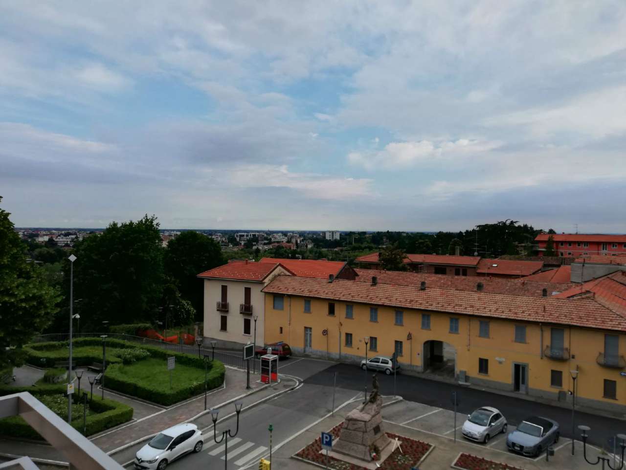 Appartamento GALLARATE vendita   DELLA REPUBBLICA Immobiliare Gallaratese