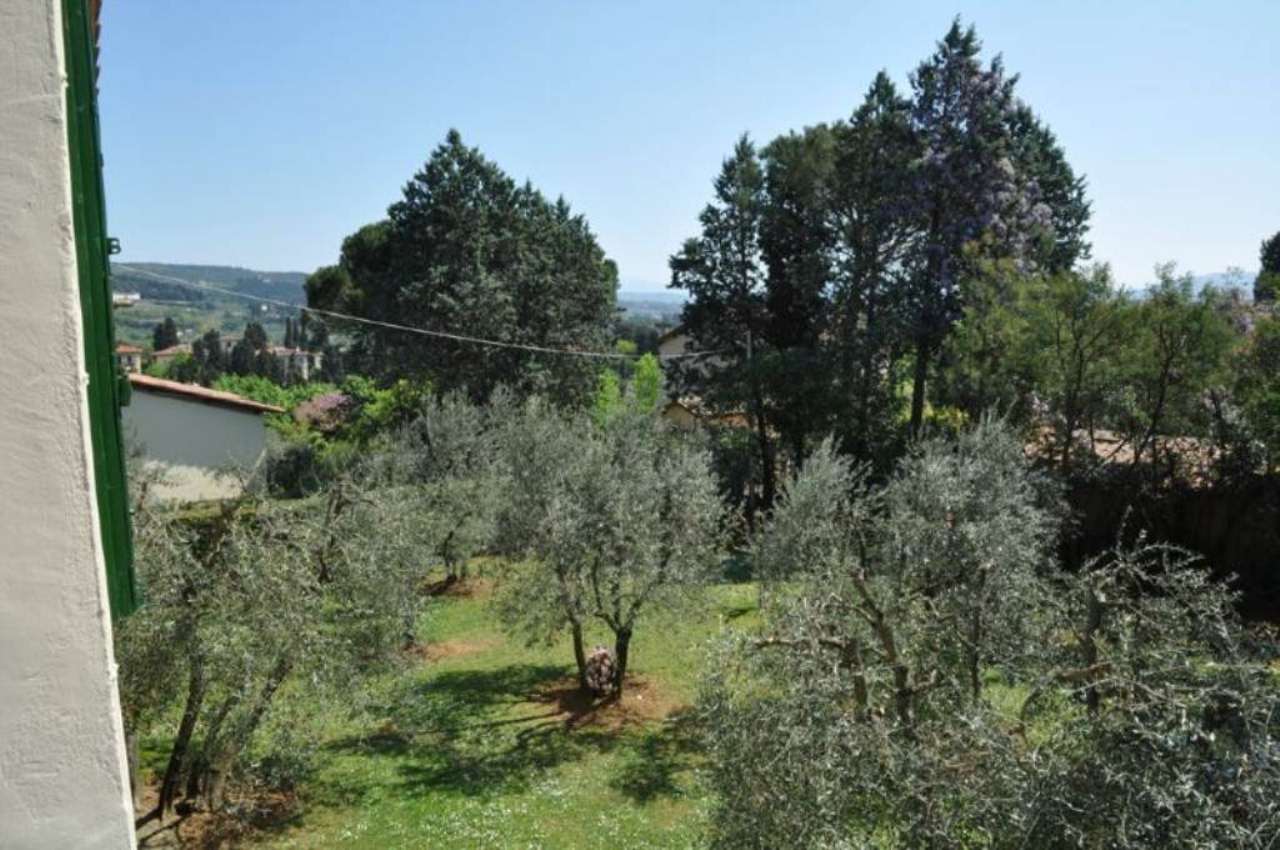 Villa Trifamiliare FIRENZE vendita  SETTIGNANO  Immobiliare Bianchi e Grappolini