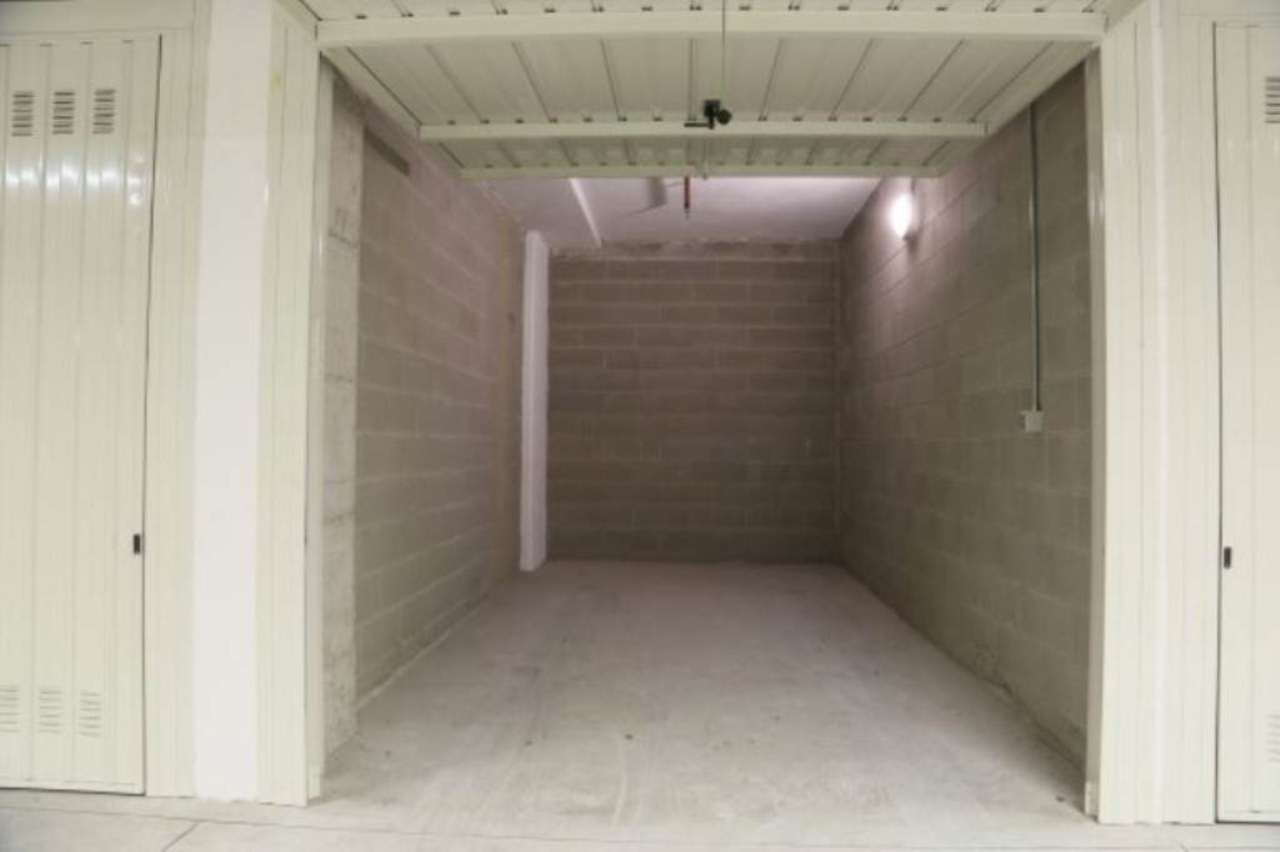 Box auto - Posto auto MILANO vendita    Place S.r.l.