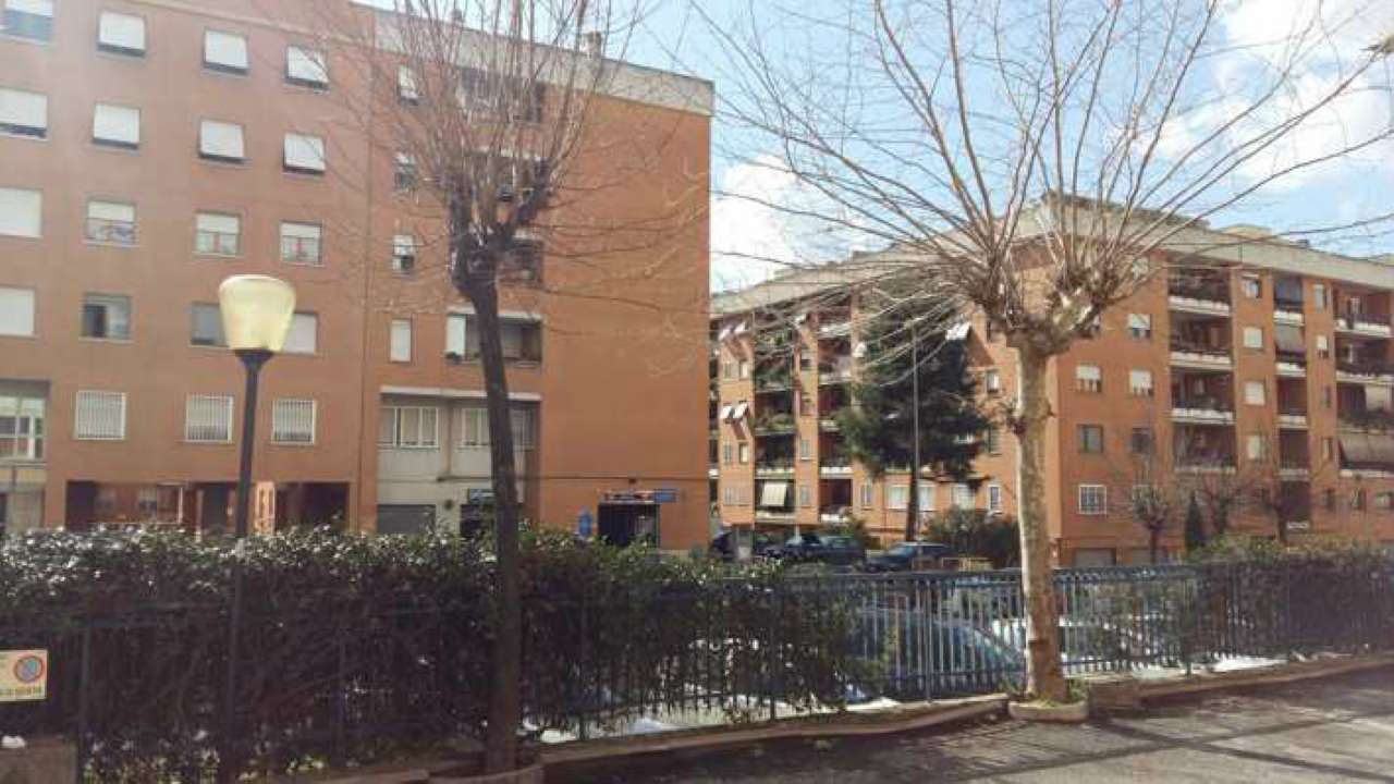 Negozio - Loc.Com. ROMA affitto  ARDEATINO  zanetta Immobilarte