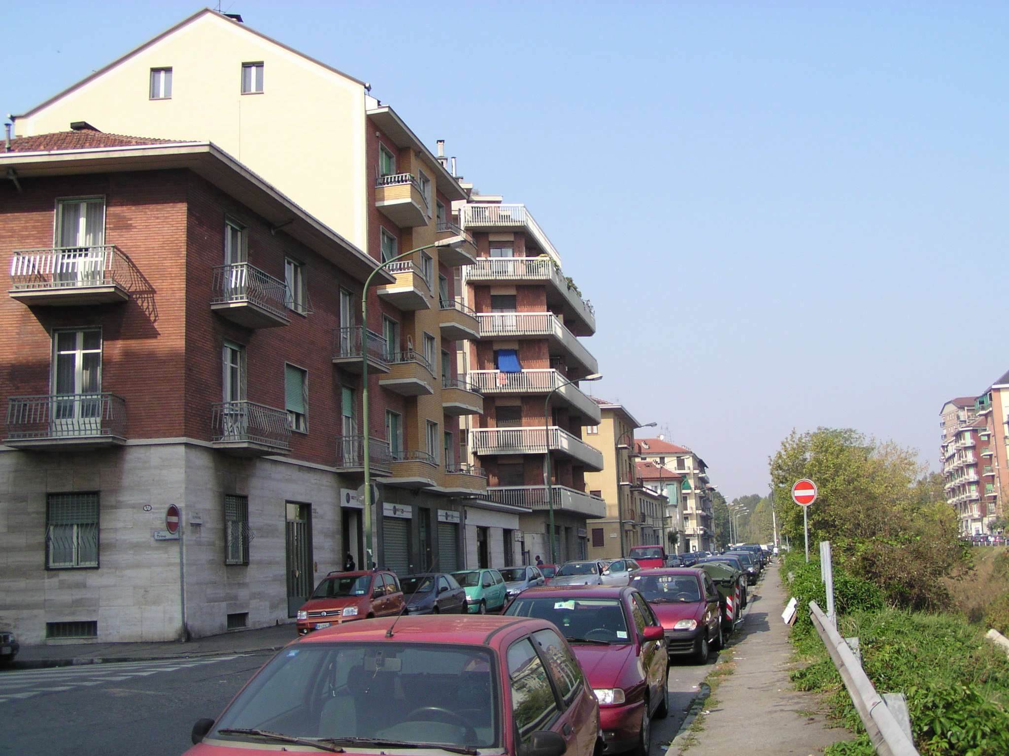 Negozio - Loc.Com. TORINO affitto  FALCHERA SEMPIONE DEFILIPPIMMOBILI S.R.L.