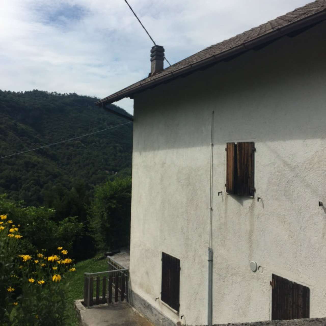 Villa Unifamiliare - Indipendente BELLUNO vendita   via Piandelmonte G&G Immobiliare