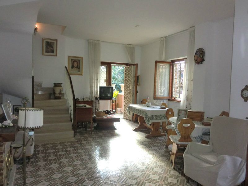 Villa Bifamiliare CERVETERI vendita   Monteverdi Agenzia Immobiliare Gruppo Casa Re - Ladispoli -