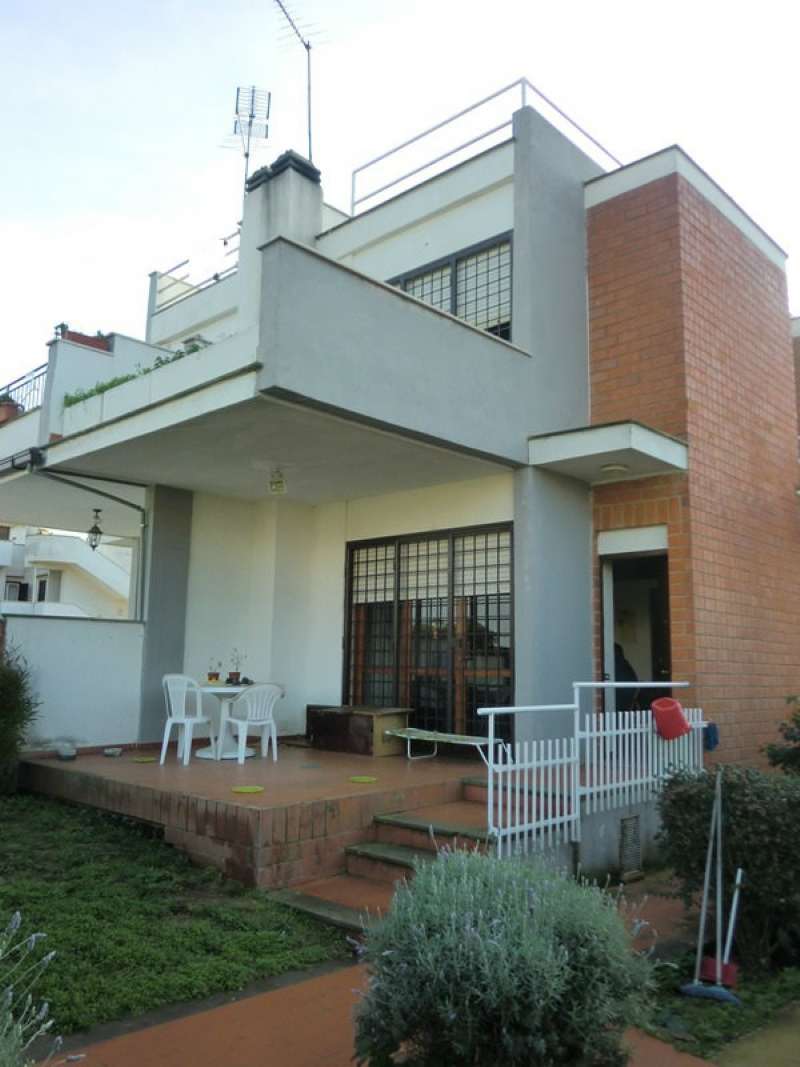 Villa Bifamiliare ARDEA vendita   Tor San Lorenzo Agenzia Immobiliare Gruppo Casa Re - Ladispoli -