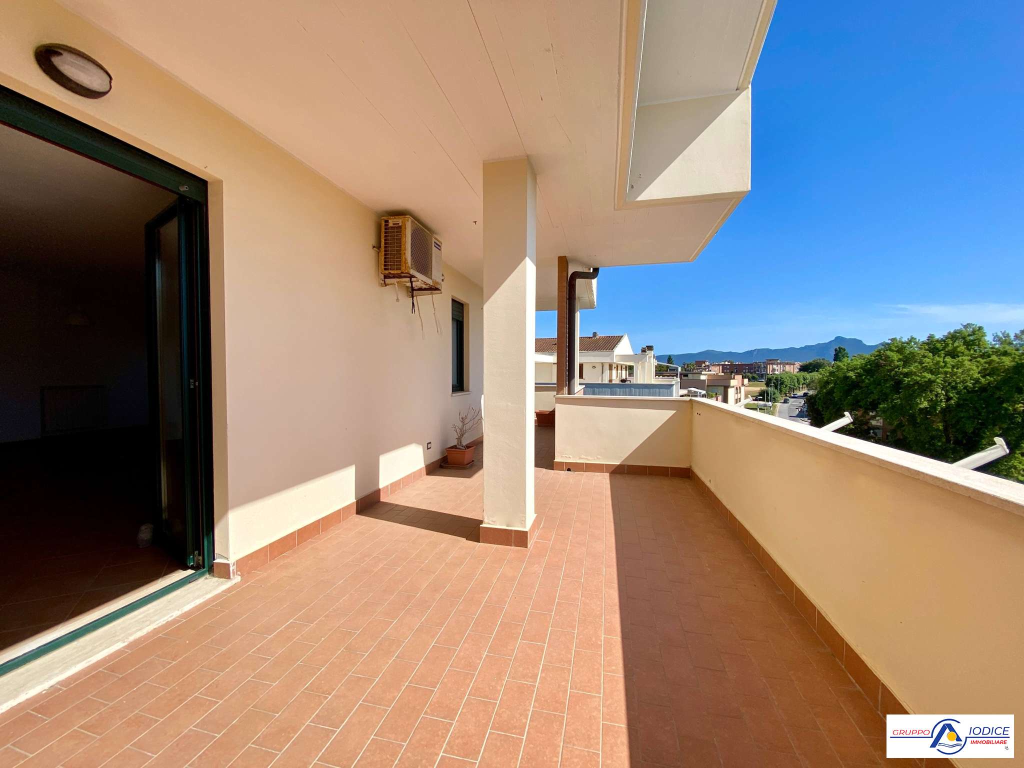 TERRAZZO P2