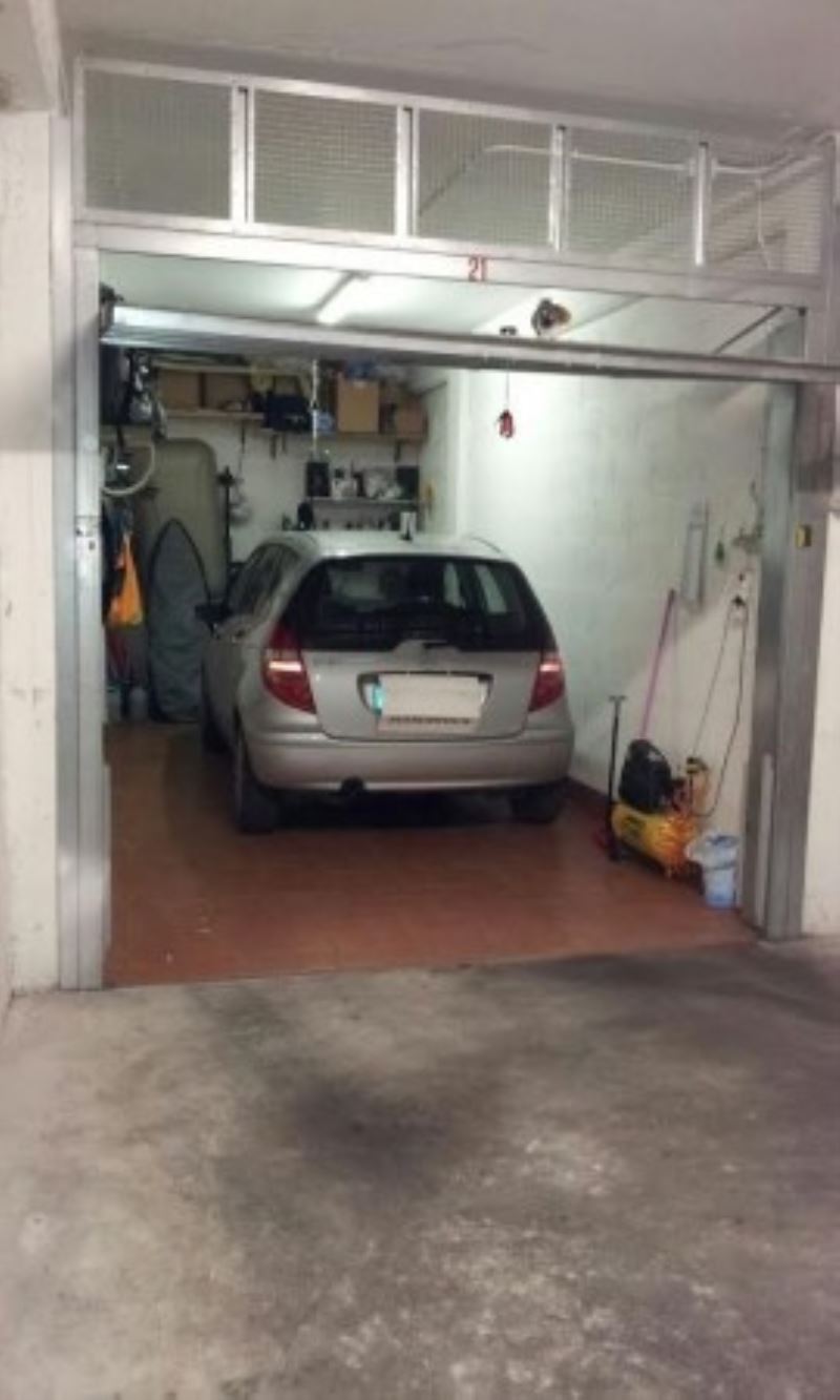  roma vendita quart: appia nuova roberto-tribuzzi