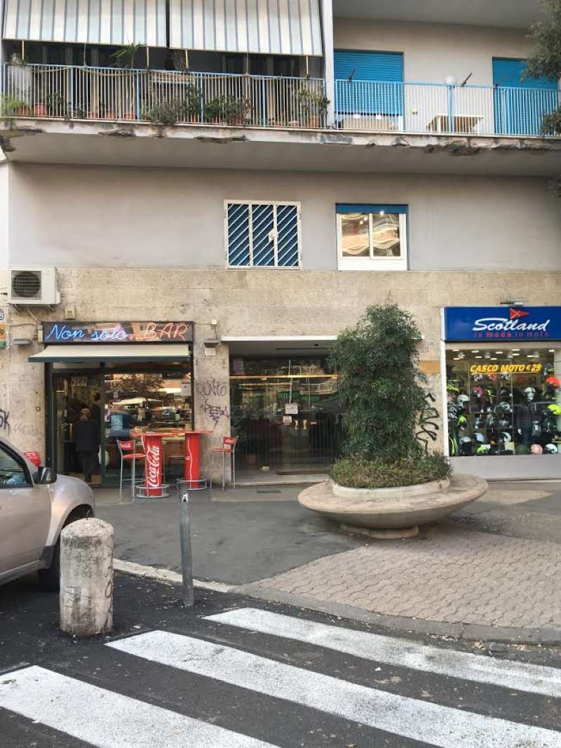 Appartamento ROMA vendita  TUSCOLANO (VI MUN.) Via Tuscolana Roberto Tribuzzi