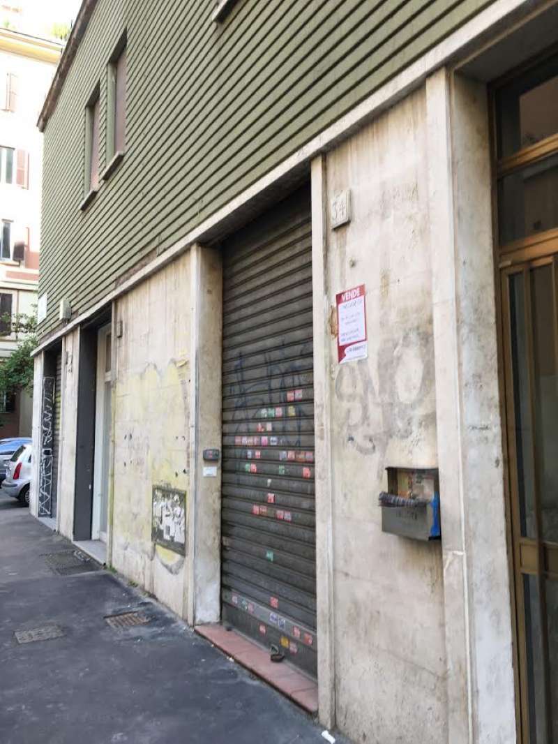 Negozio - Loc.Com. ROMA vendita  San giovanni Via Sinuessa Roberto Tribuzzi