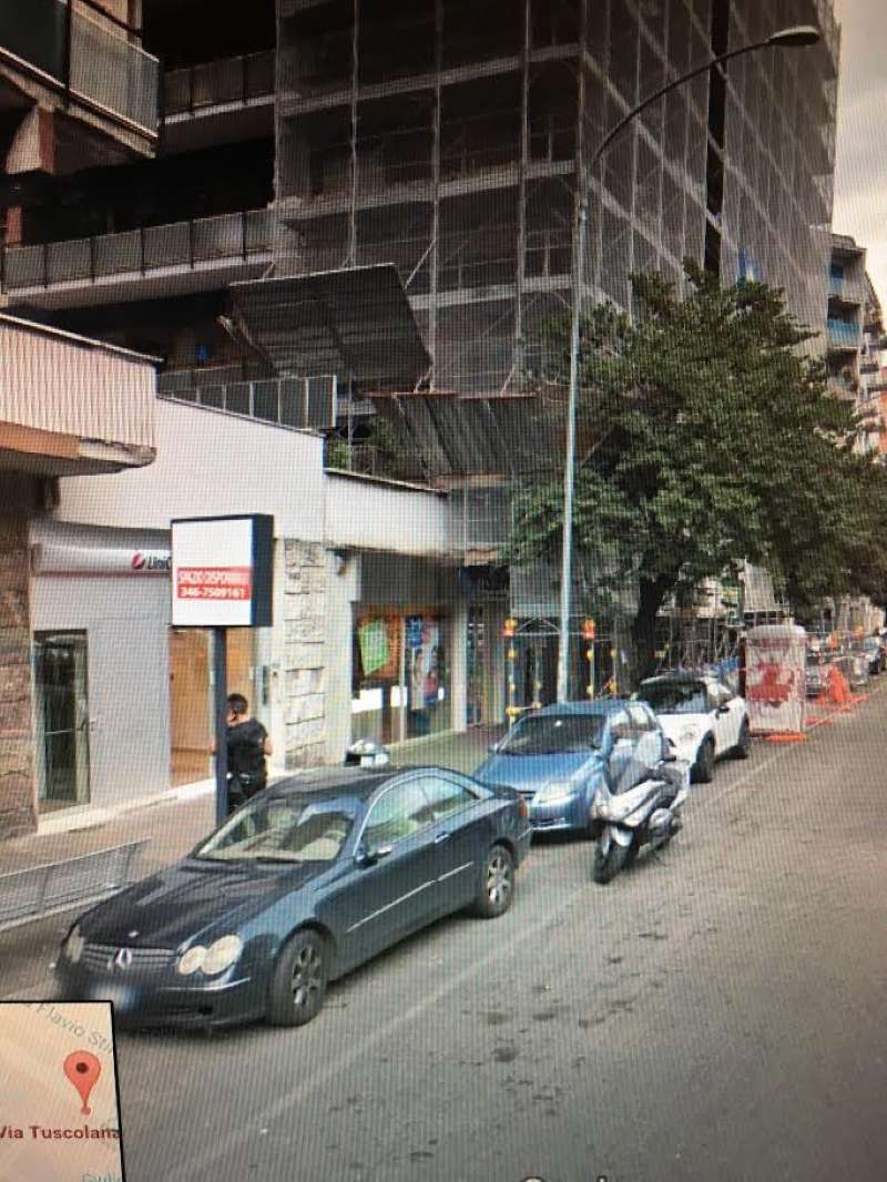Negozio - Loc.Com. ROMA affitto  TUSCOLANO (VI MUN.) Via Tuscolana Roberto Tribuzzi