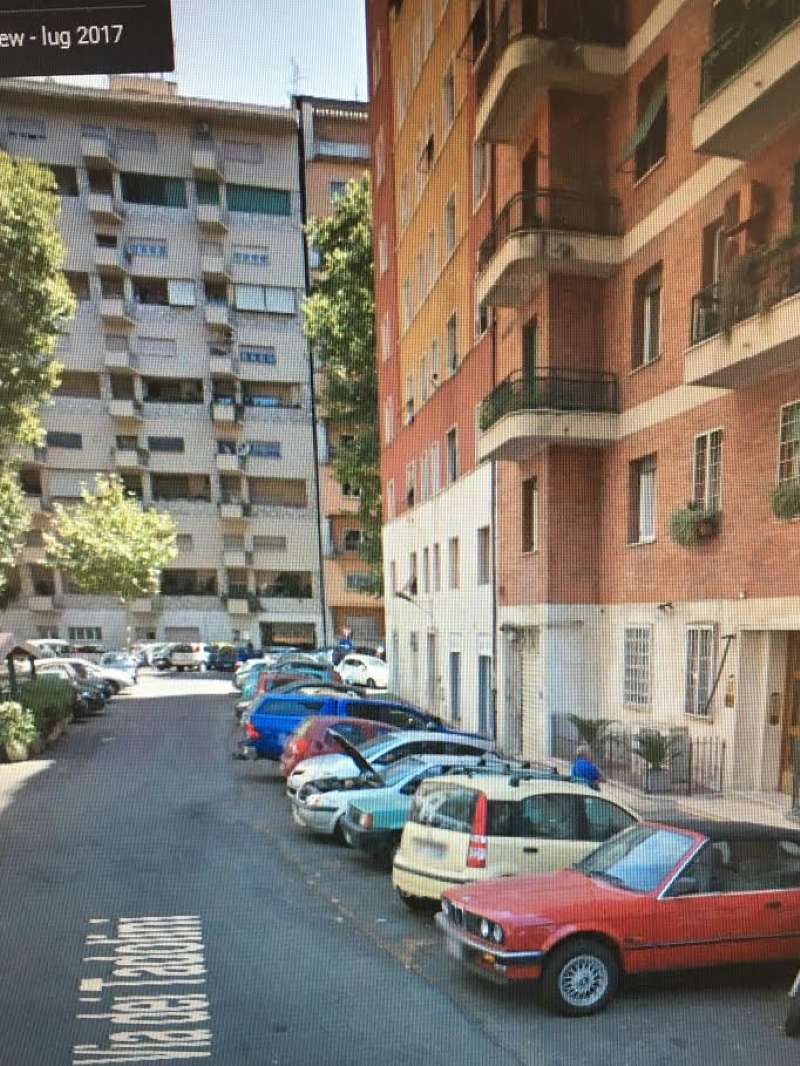 Box auto - Posto auto ROMA vendita  FLAMINIO   Roberto Tribuzzi