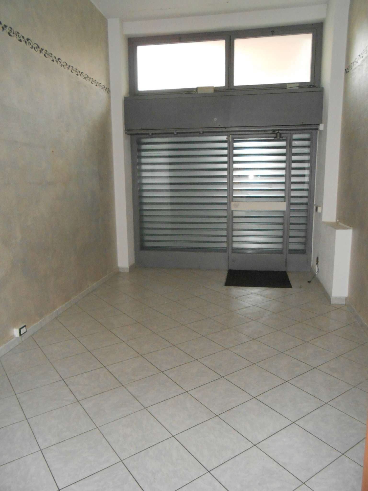 Negozio - Loc.Com. MILANO affitto  CHIESA ROSSA Giovanni Pezzotti Leva Immobili