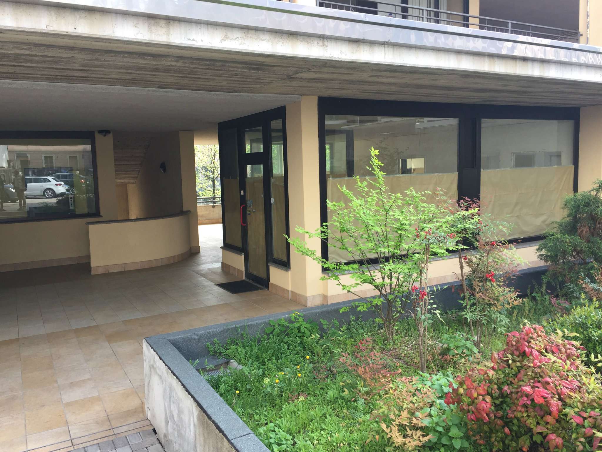 Negozio - Loc.Com. VARESE vendita  CENTRO Magenta Global Service Sas