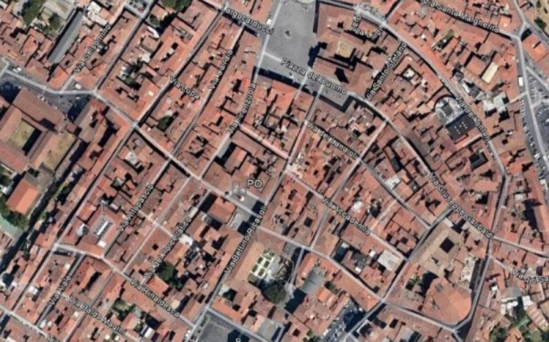 Negozio - Loc.Com. PRATO affitto  CENTRO via Dell'Accademia Delta Servizi Immobiliari