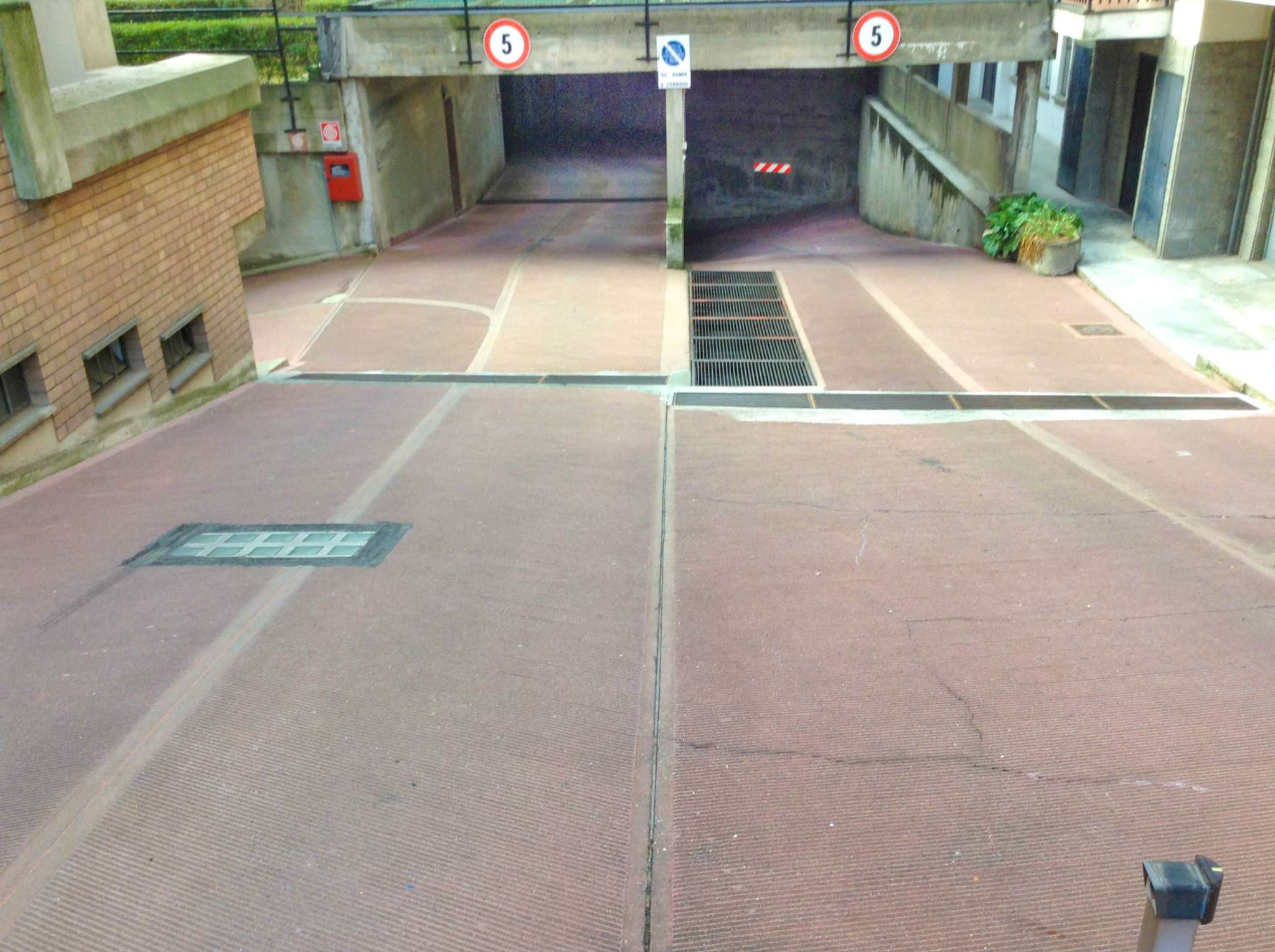 Box auto - Posto auto TORINO affitto  LINGOTTO  Operazione Immobiliare di Luigi La Triglia