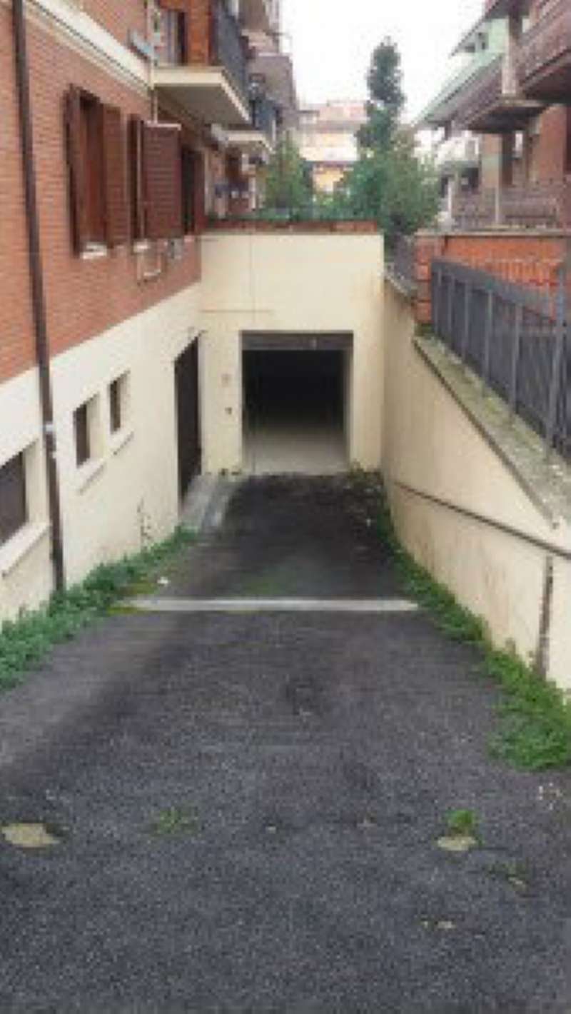 Box auto - Posto auto ROMA vendita  TUSCOLANO (VI MUN.)  Sinergie Immobiliari Agency srl