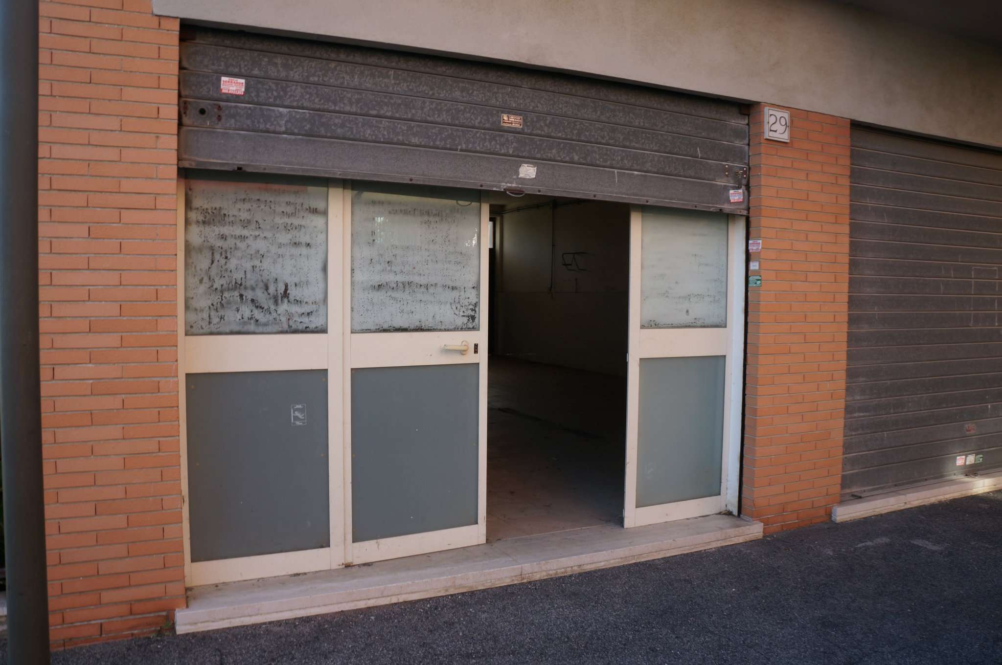 roma vendita quart: acilia agenzia-venta-case-srl