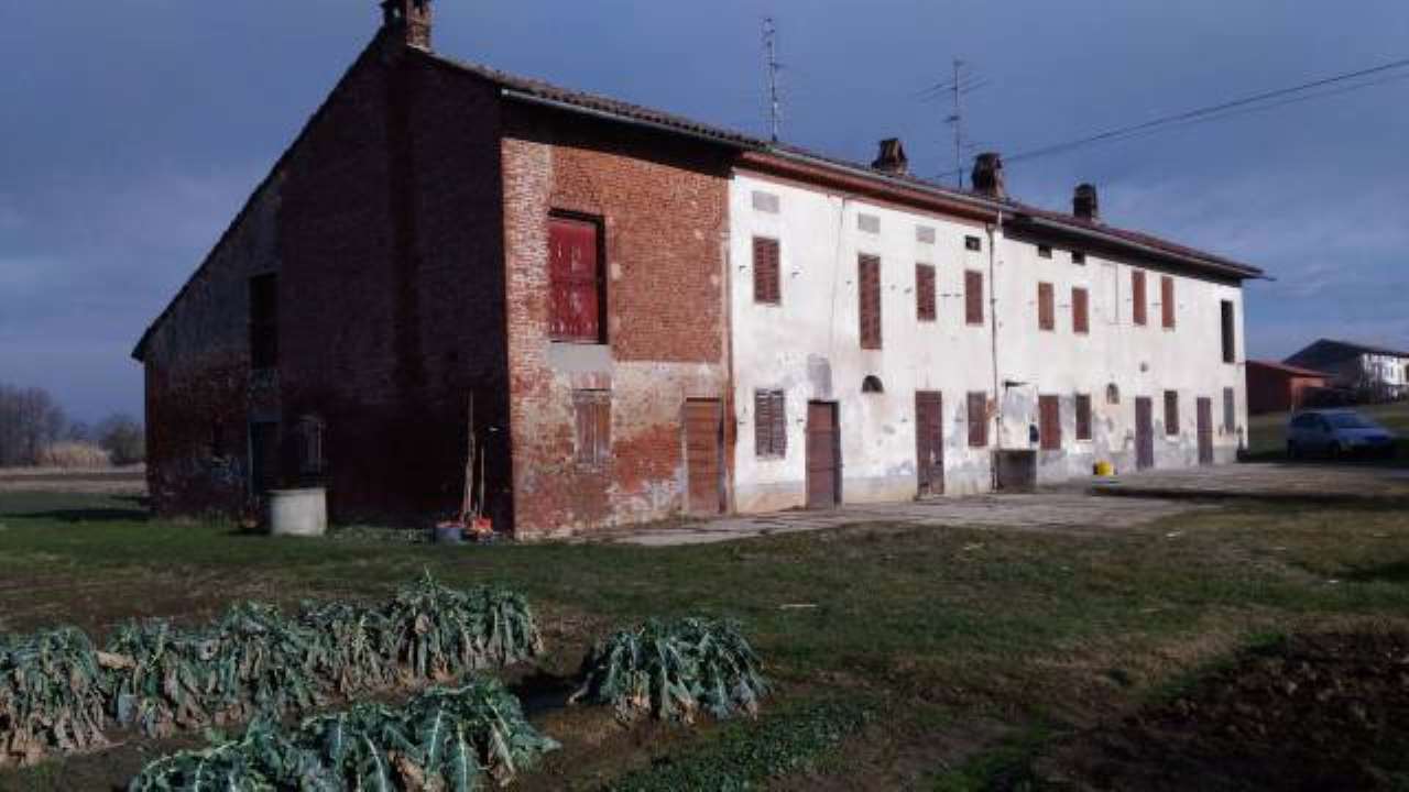  san-salvatore-monferrato vendita quart:  alan-meyer