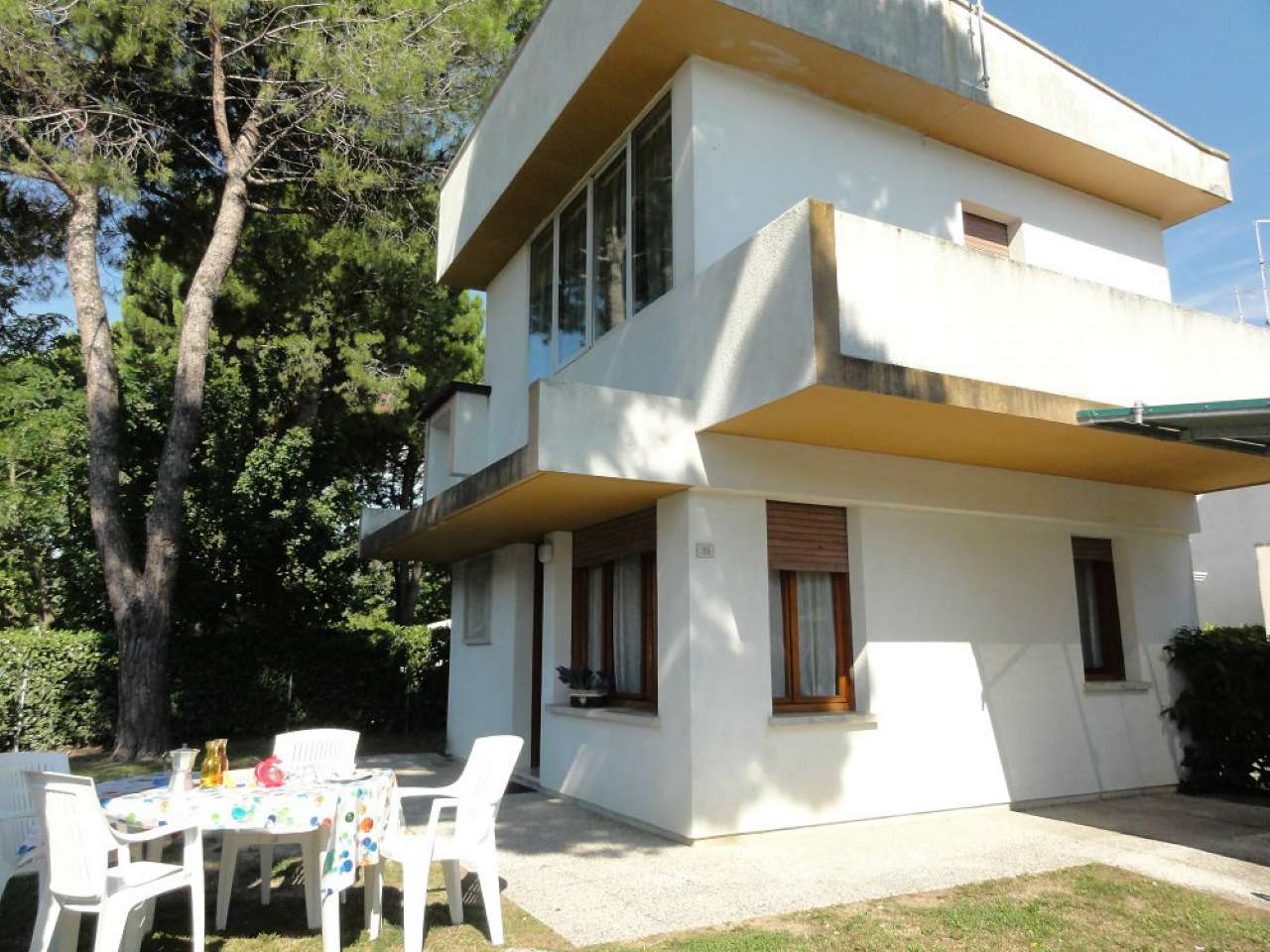 Villa Affiancata - Schiera SAN MICHELE AL TAGLIAMENTO vendita   Aquila Agenzia Immobiliare Italia s.a.s.