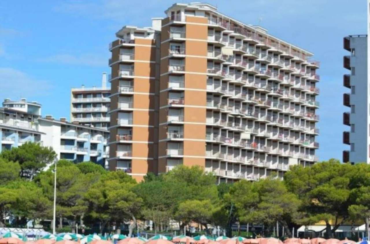 Appartamento LIGNANO SABBIADORO vendita   Lungomare Trieste AGENZIA D'AFFARI EUROPA SRL