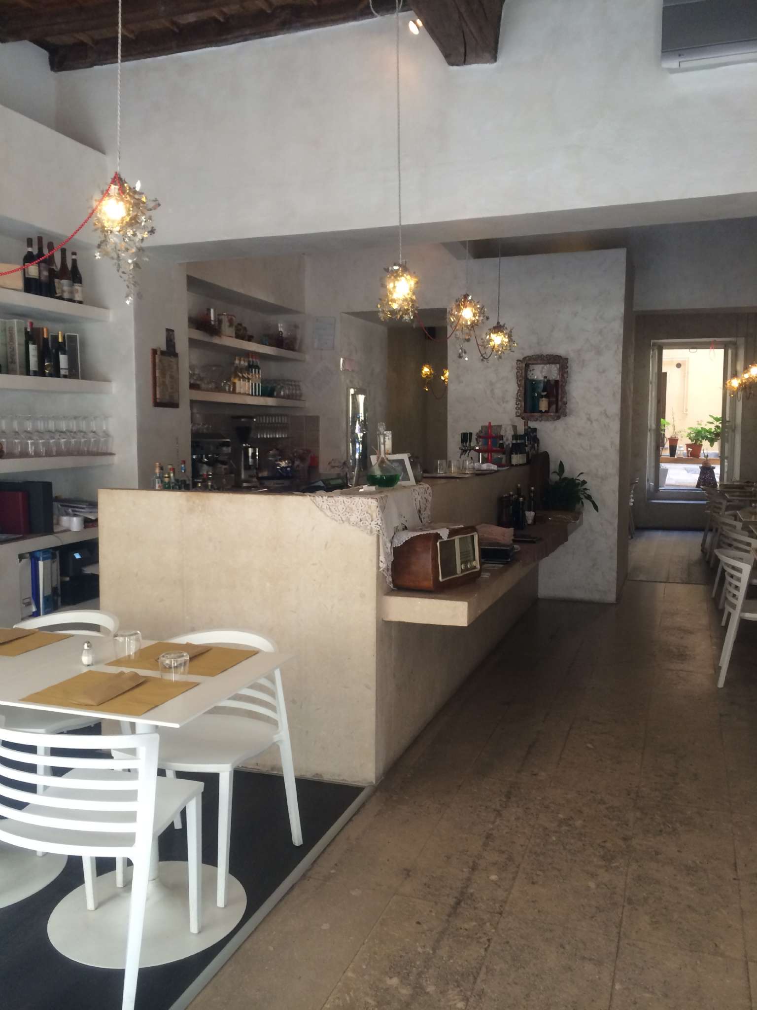 Negozio - Loc.Com. TORINO vendita  QUADRILATERO ROMANO delle Orfane, P.R. Immobiliare di Puzziferri Michele