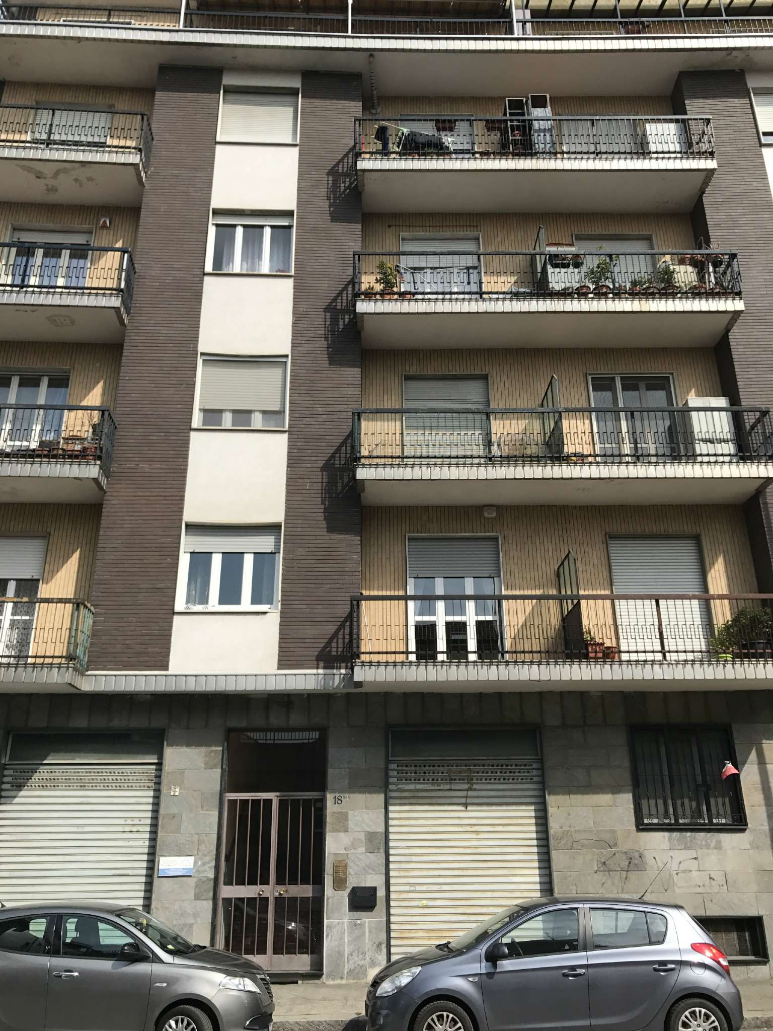  torino vendita quart: mirafiori sud p.r. immobiliare di puzziferri michele