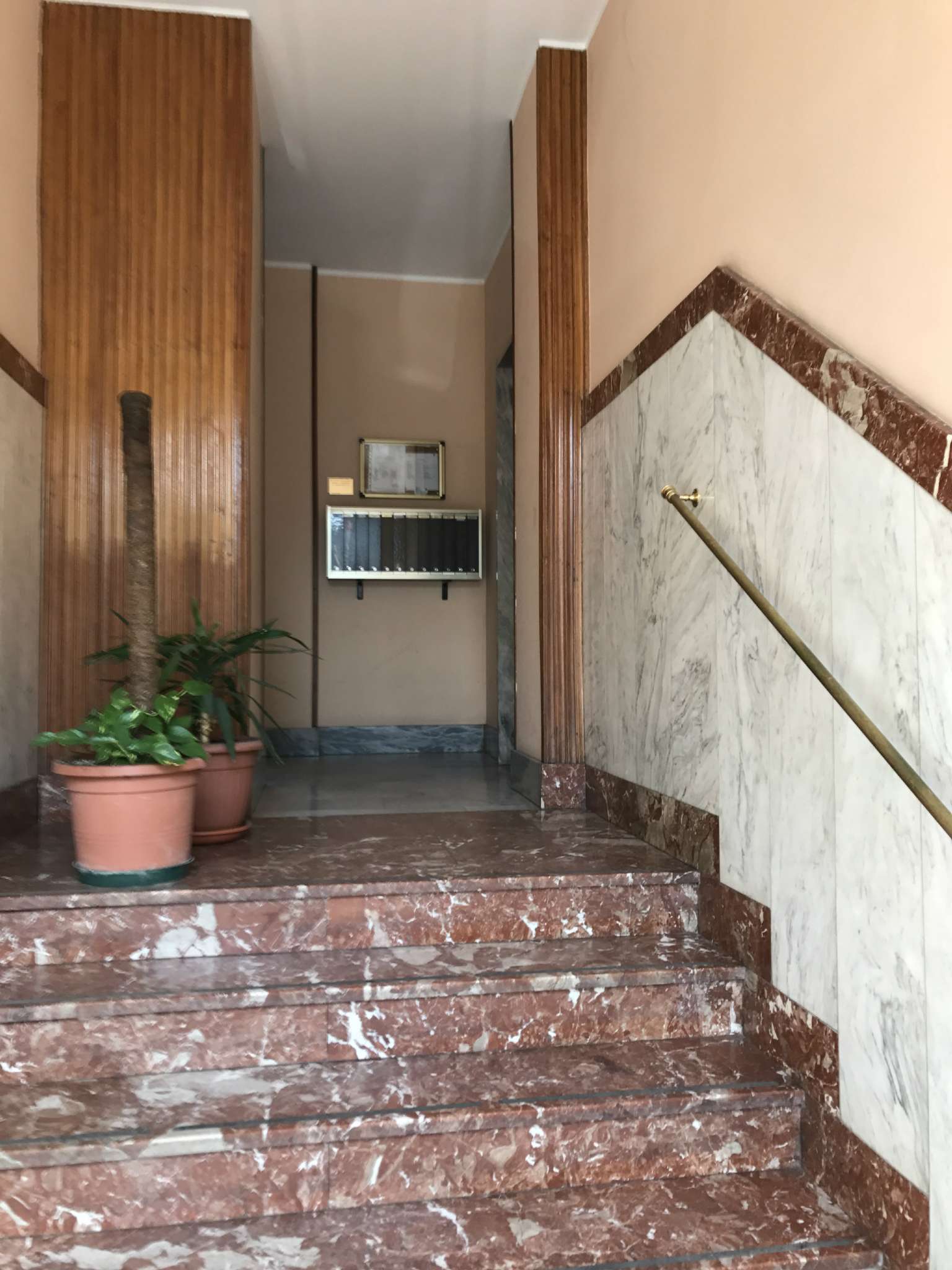 Appartamento TORINO vendita  MIRAFIORI SUD MONTE CENGIO P.R. Immobiliare di Puzziferri Michele