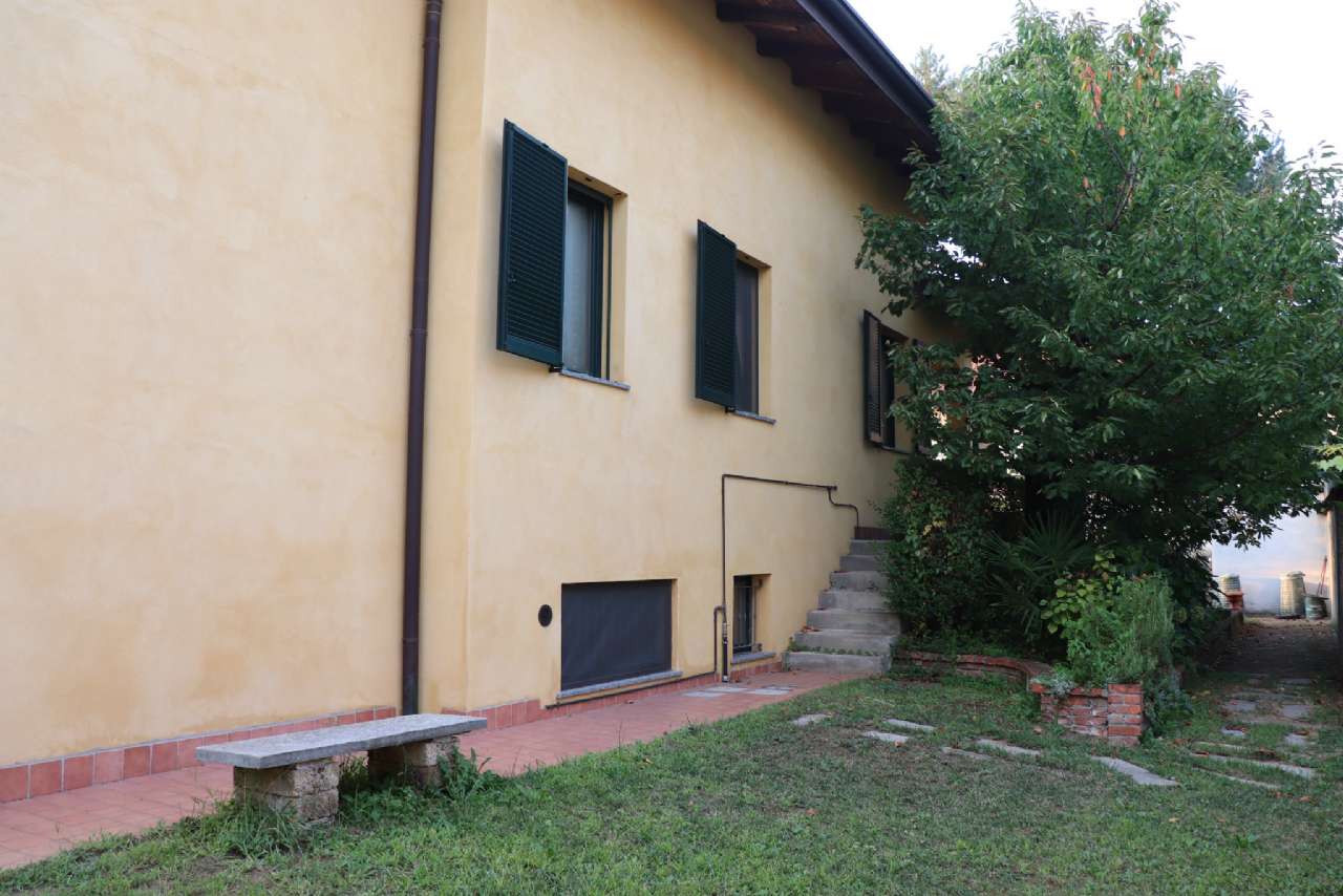 Villa Unifamiliare - Indipendente LONATE POZZOLO vendita    Langè Immobiliare