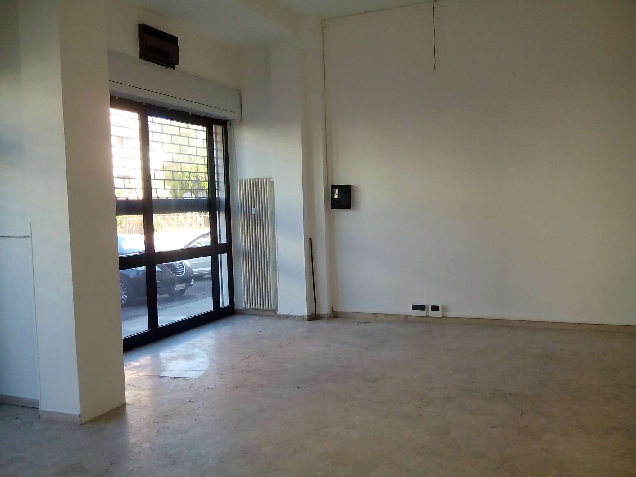 Negozio - Loc.Com. PADOVA vendita  SACRA FAMIGLIA  Promopadova immobiliare