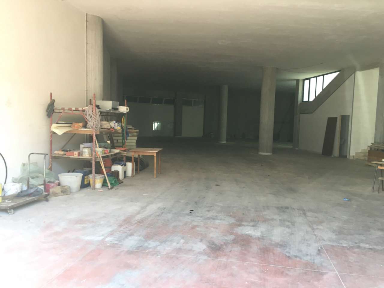 Negozio - Loc.Com. CAMPOBASSO vendita   zona industriale Stigliani Immobiliare srl