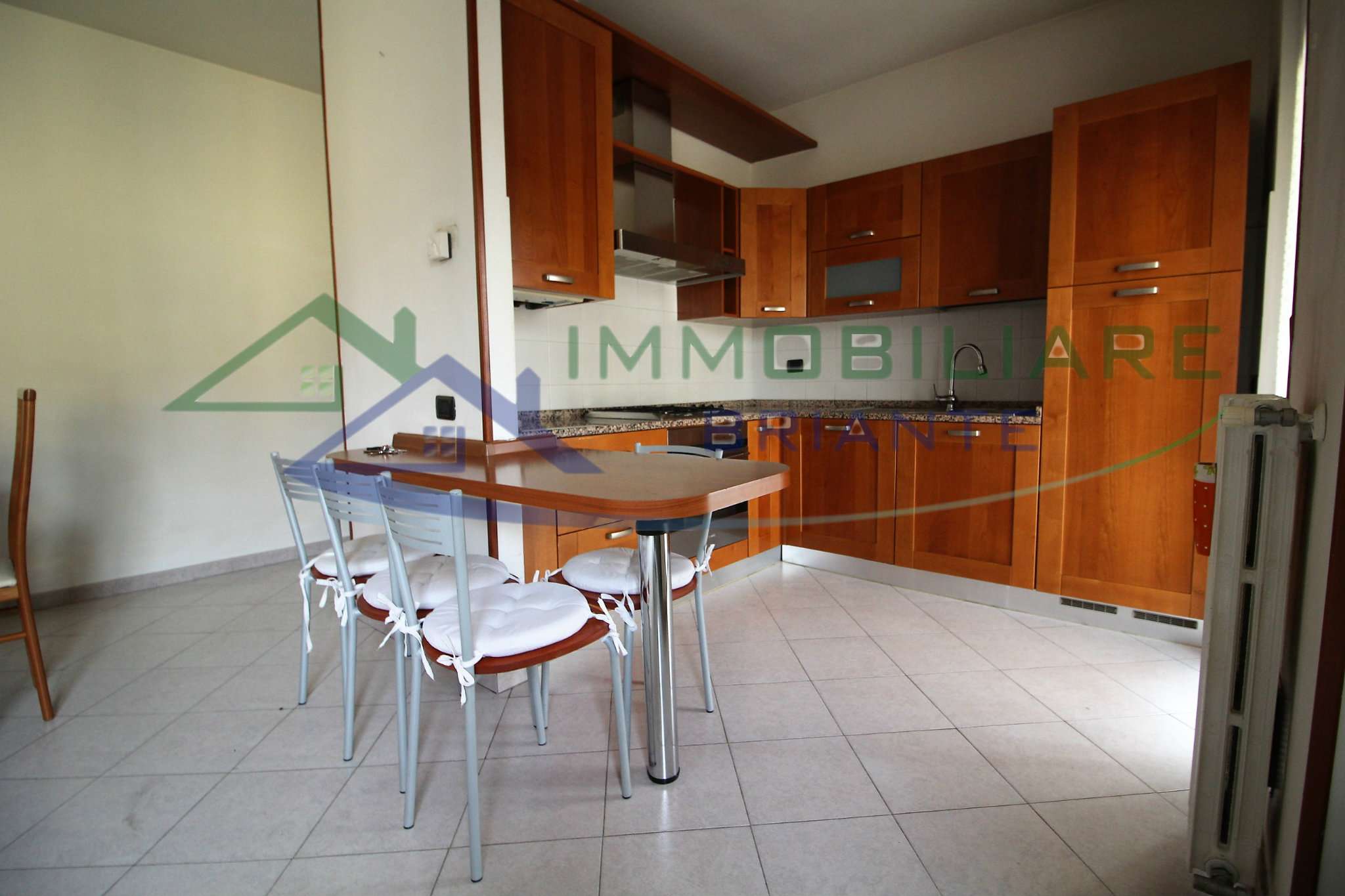  somma-lombardo affitto quart:  immobiliare-briante