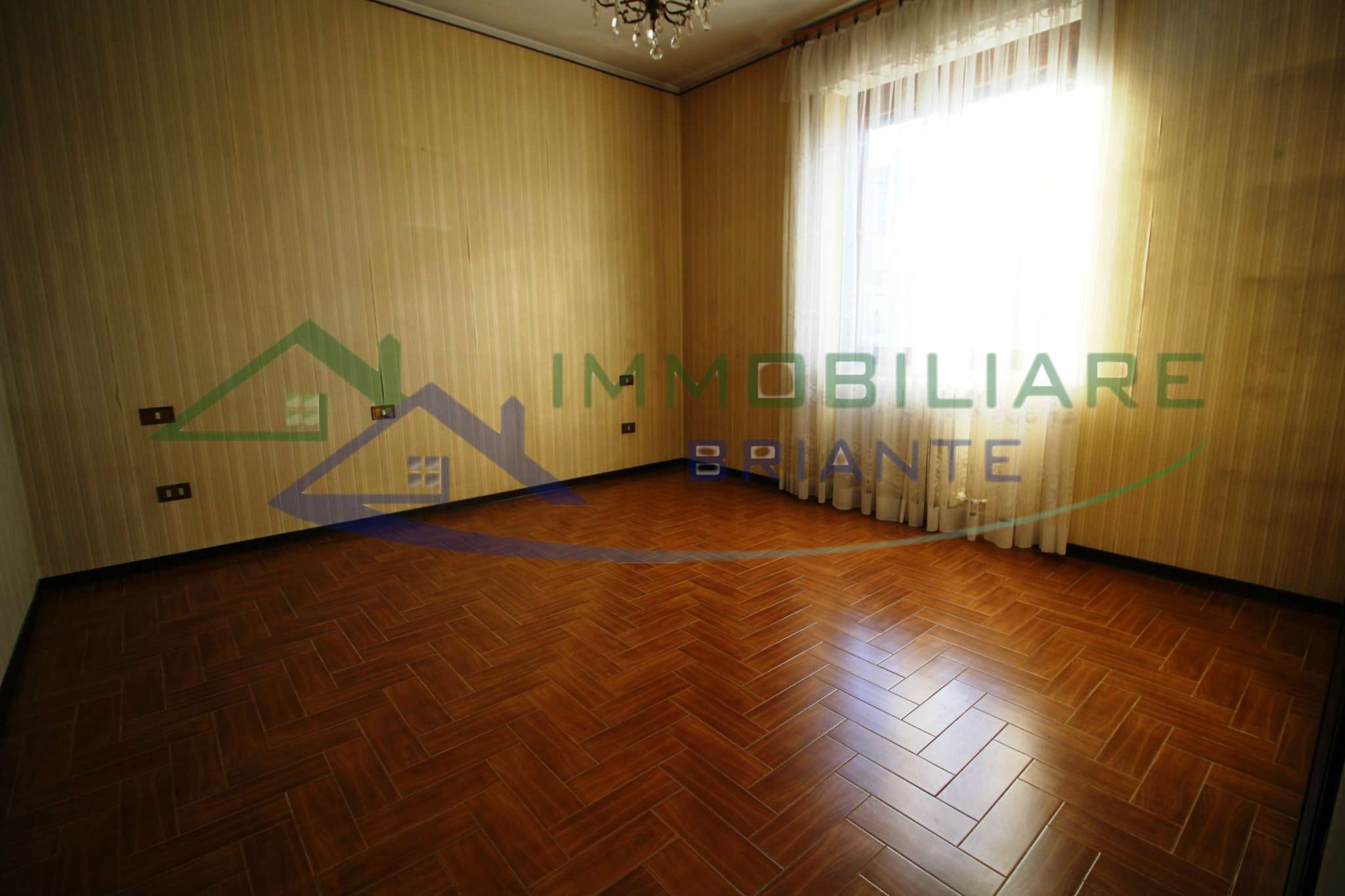  somma-lombardo vendita quart:  immobiliare-briante