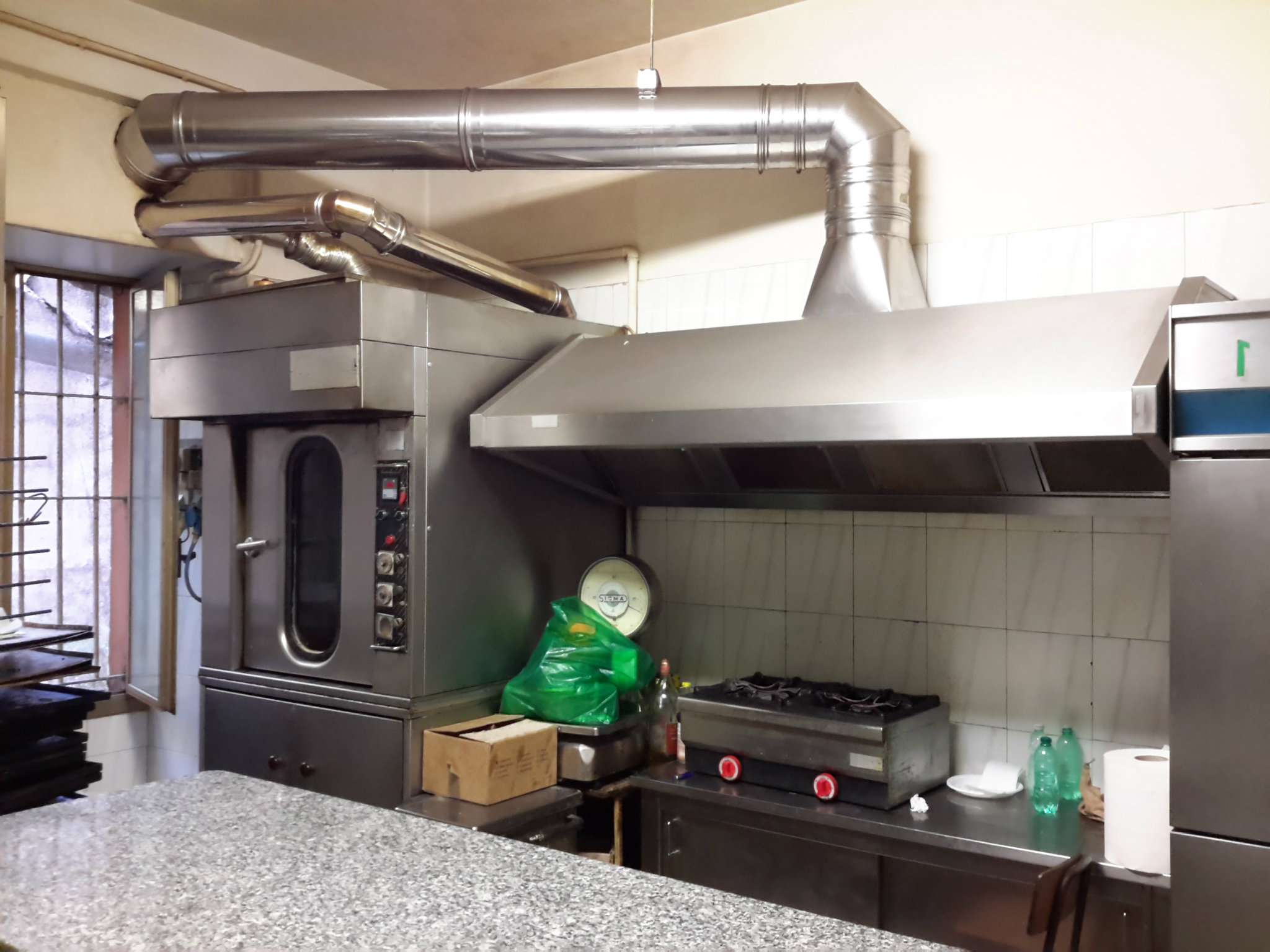 Negozio - Loc.Com. ROMA affitto  MARCONI  Sant'Angelo Servizi