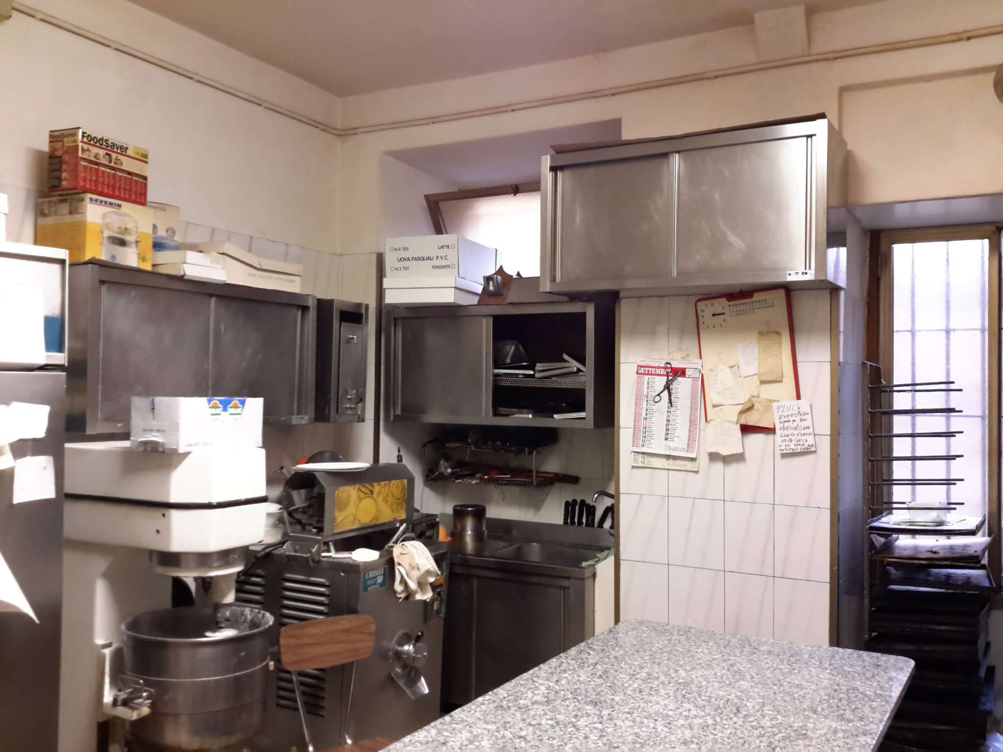 Negozio - Loc.Com. ROMA affitto  MARCONI  Sant'Angelo Servizi