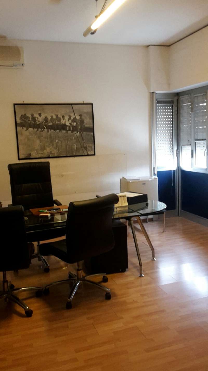Ufficio - Loc.Com. ROMA affitto  LAURENTINA LAURENTINA Edil Torrino 2002 s.r.l.
