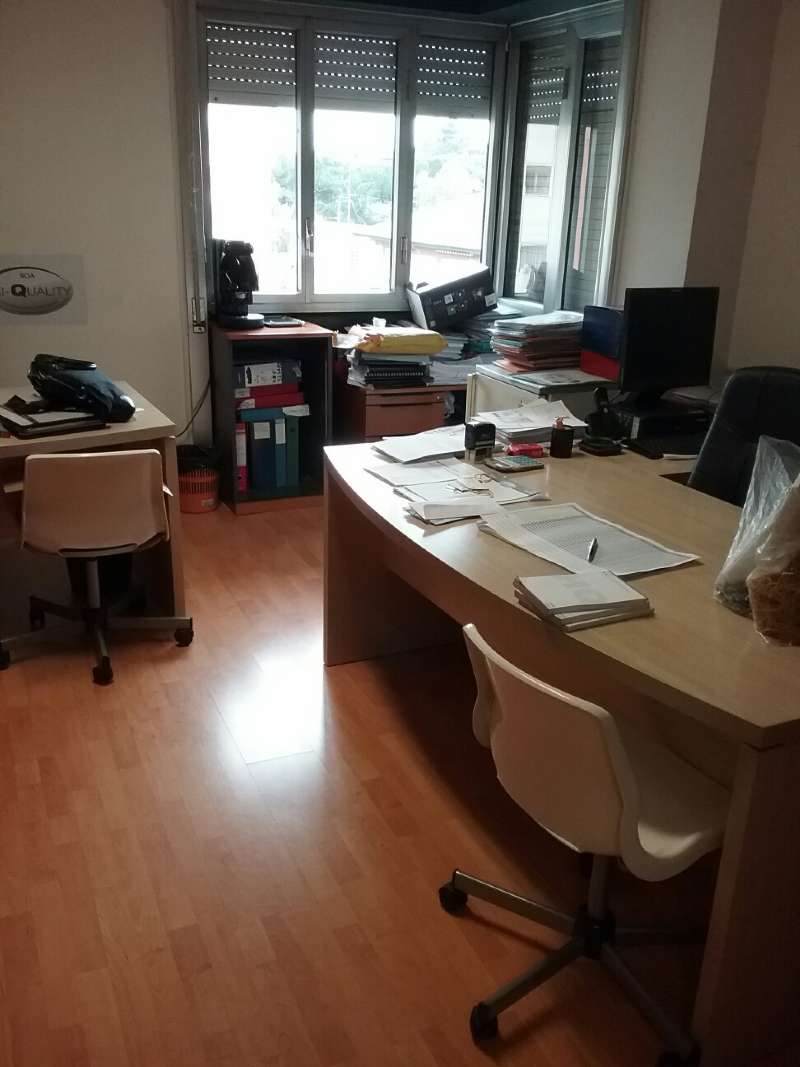 Ufficio - Loc.Com. ROMA affitto  EUROPA  LAURENTINA Edil Torrino 2002 s.r.l.