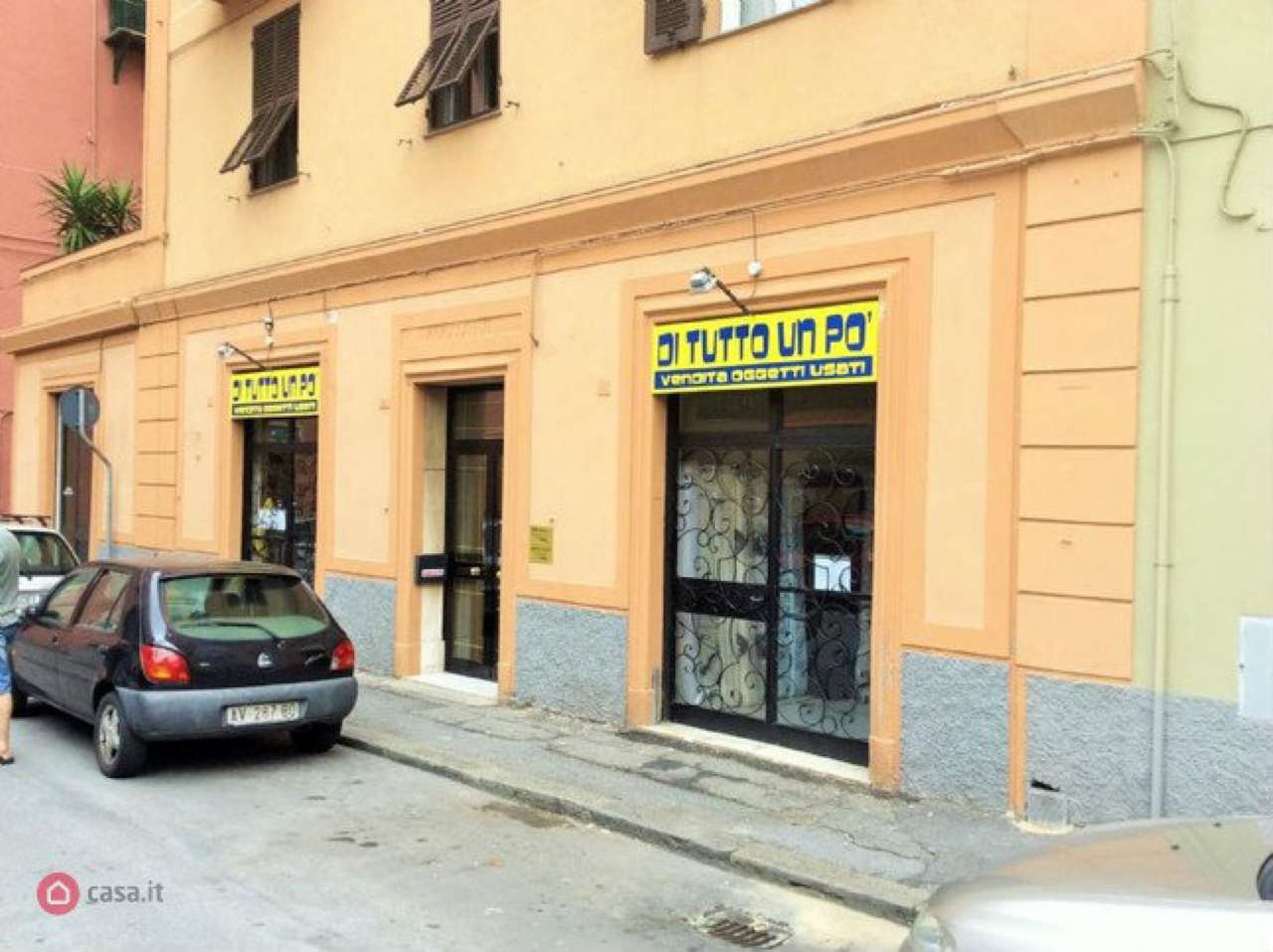 Negozio - Loc.Com. GENOVA affitto  CORNIGLIANO piazza Monteverdi PROFESSIONISTI GENOVA