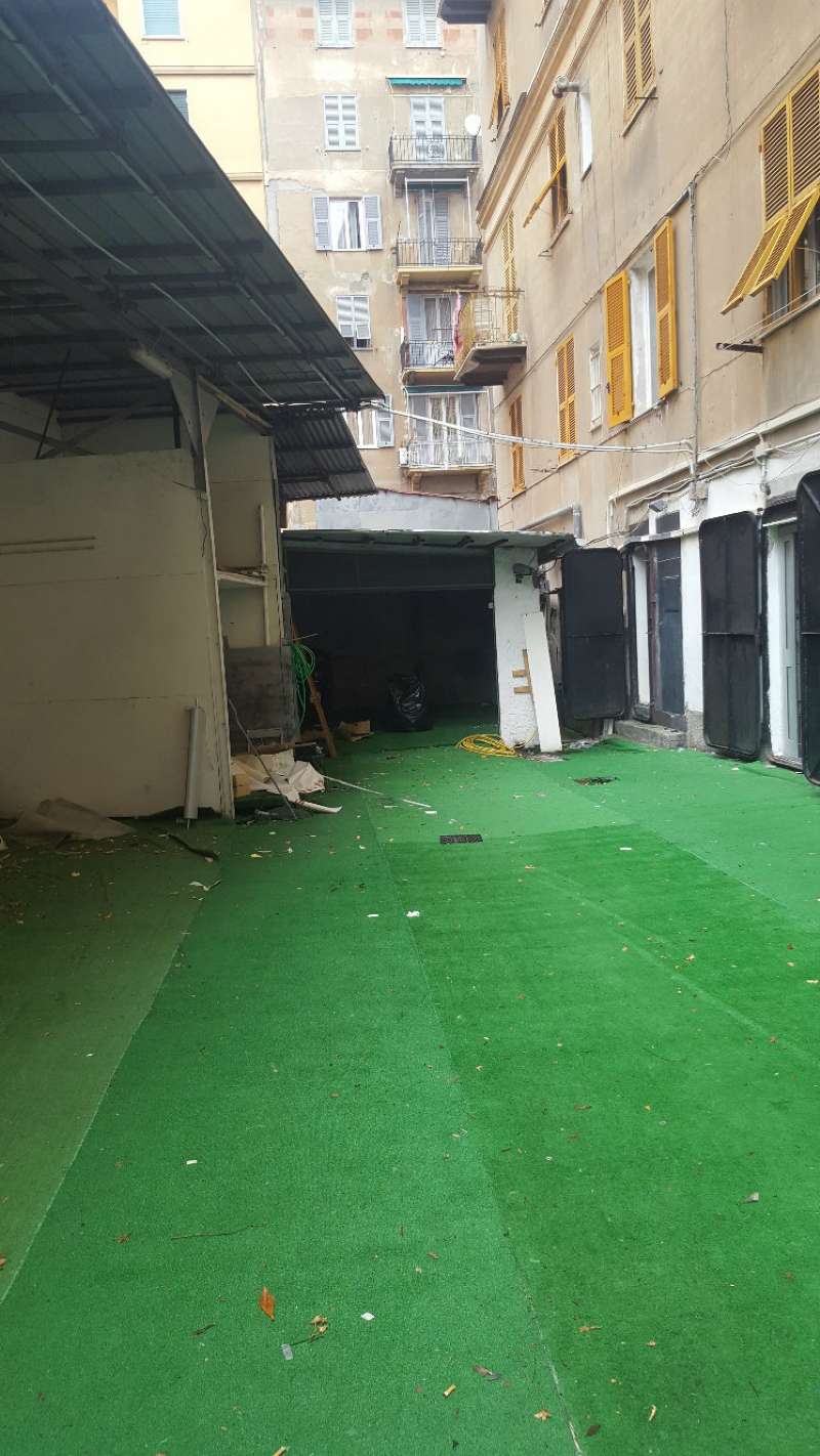 Negozio - Loc.Com. GENOVA vendita  SAN FRUTTUOSO  PROFESSIONISTI GENOVA