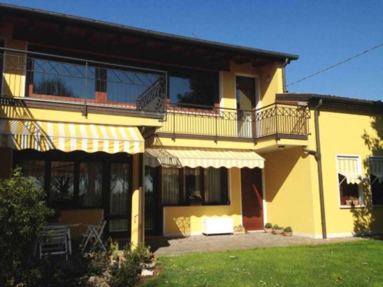 Villa MIRANO vendita    IMMOBILIARE MIRANO di GIANFRANCO PEDA'