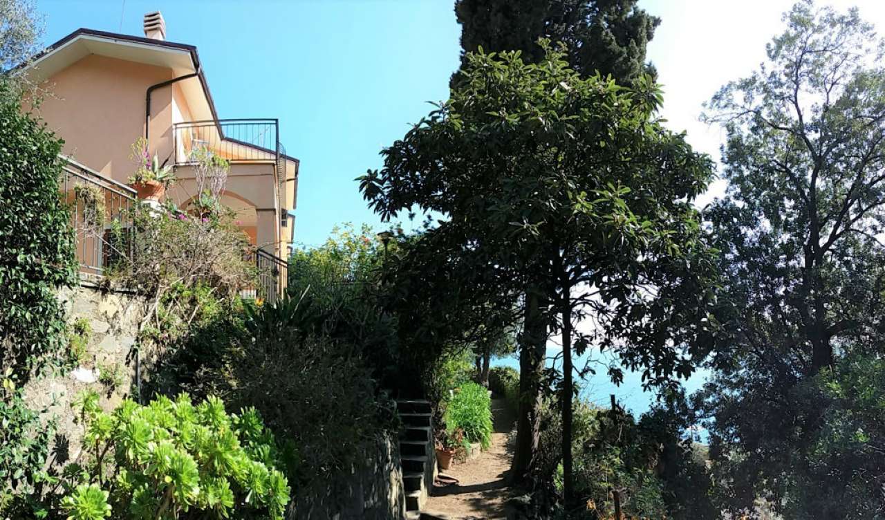 Villa Unifamiliare - Indipendente ALASSIO vendita    Casa Glamour di Mei Devil