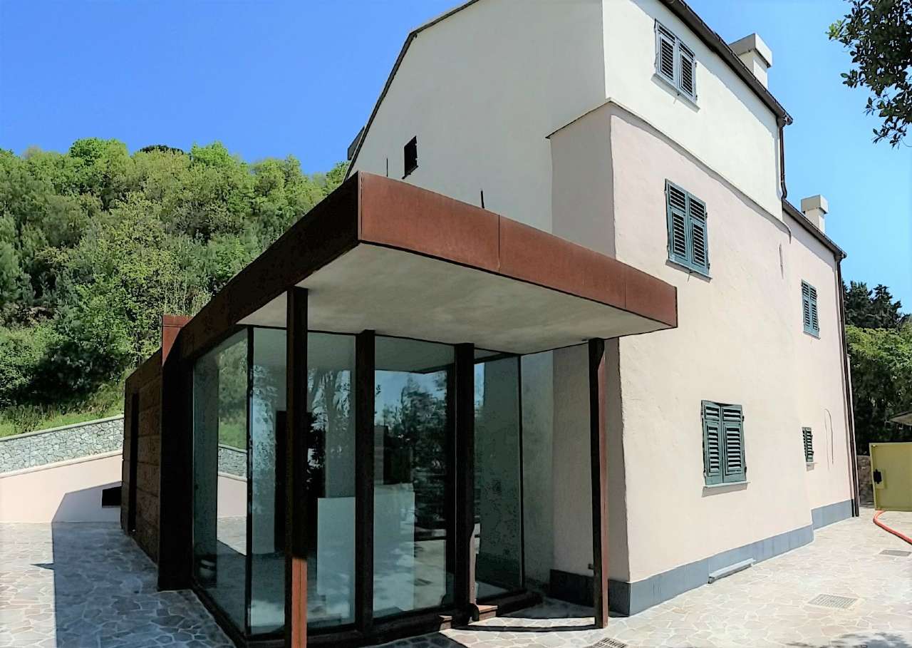 Villa Bifamiliare GENOVA vendita  PEGLI  Casa Glamour di Mei Devil