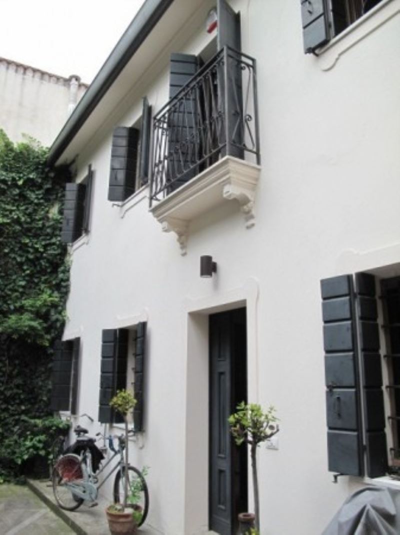  padova vendita quart: santo studio 3 immobiliare