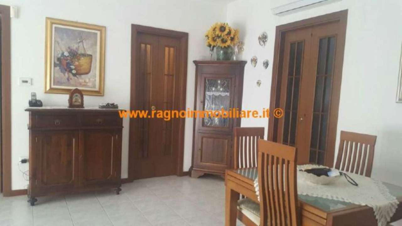 Appartamento ROZZANO vendita    Ragno Immobiliare