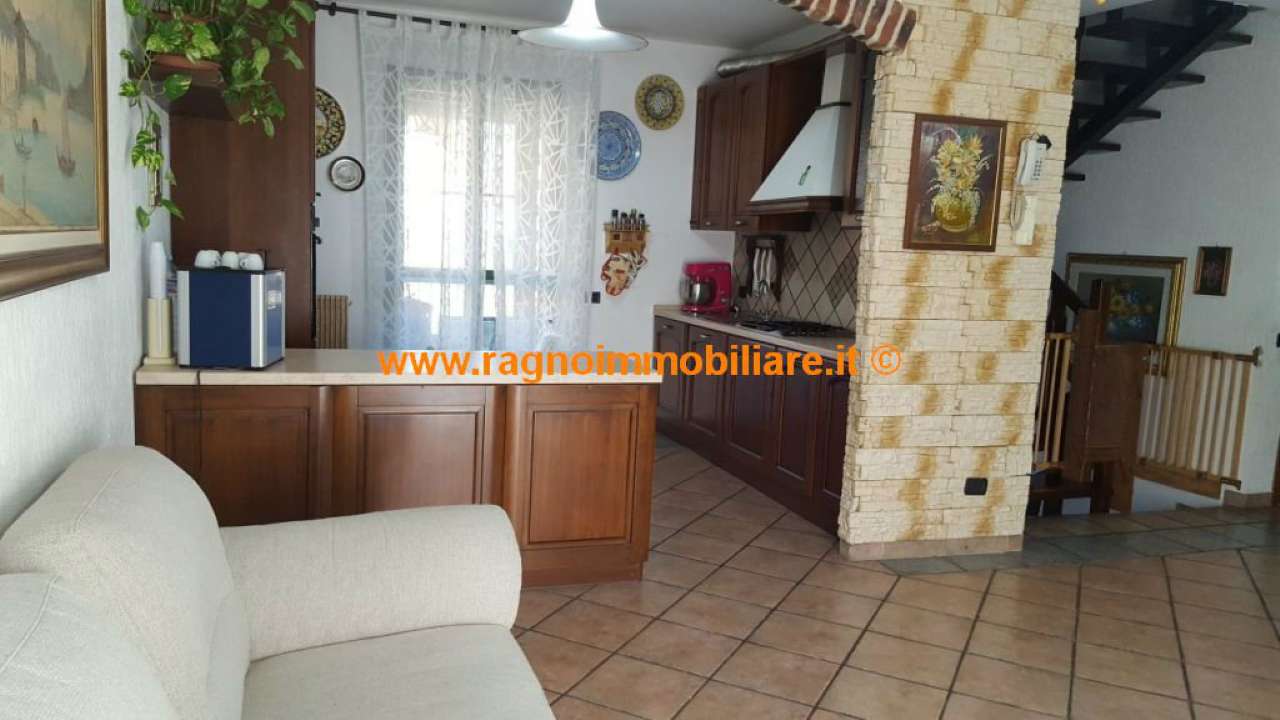 Villa Bifamiliare CASARILE vendita    Ragno Immobiliare