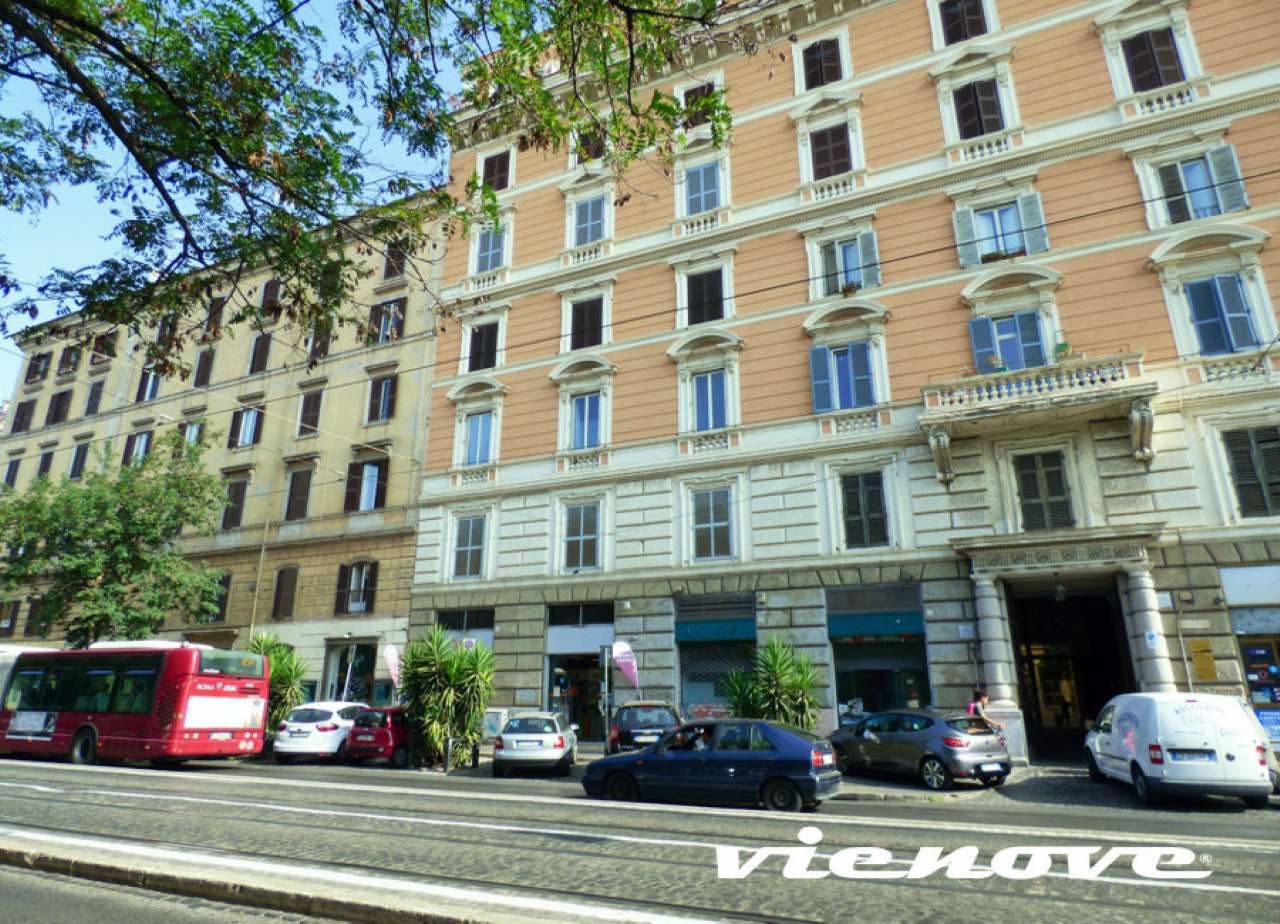  roma vendita quart: esquilino  vienove-servizi-immobiliari