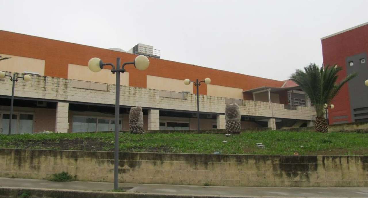 Negozio - Loc.Com. MATERA vendita   Sallustio Bnp Paribas Leasing Solutions S.p.A.