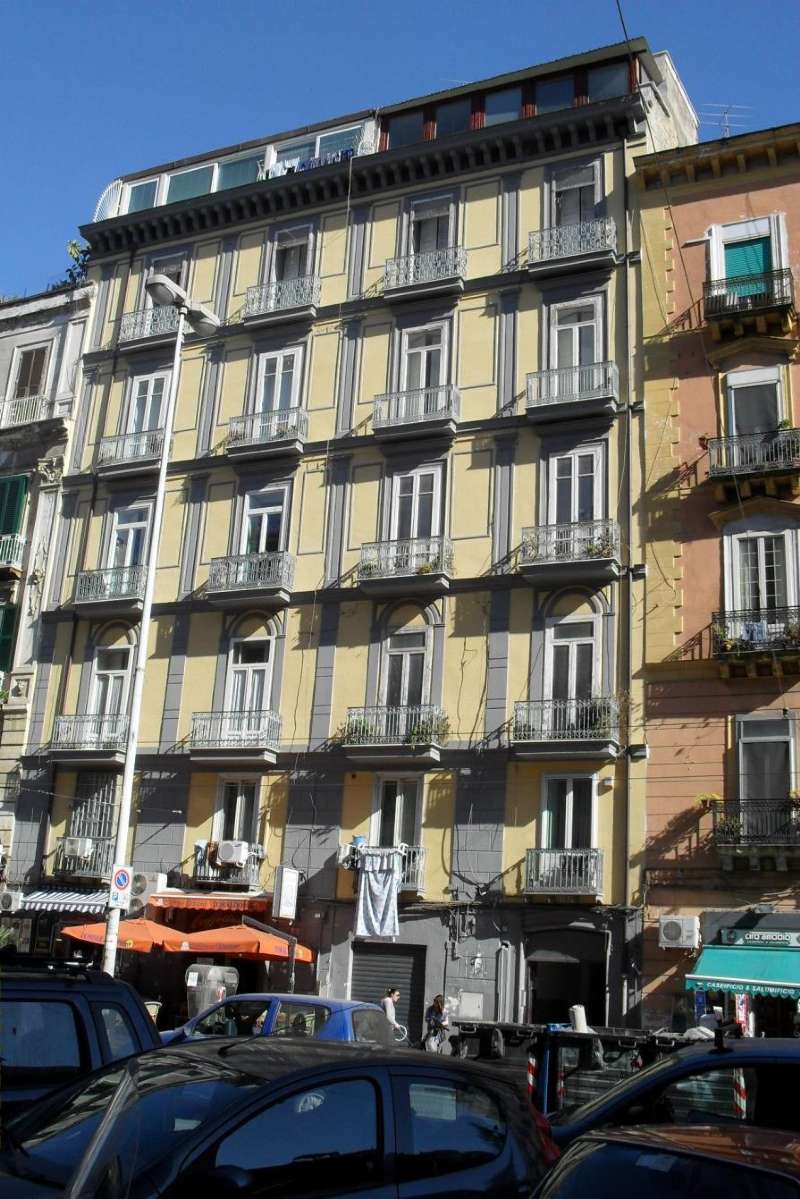 Ufficio - Loc.Com. NAPOLI vendita  CHIAIA Giordano Bruno Bnp Paribas Leasing Solutions S.p.A.
